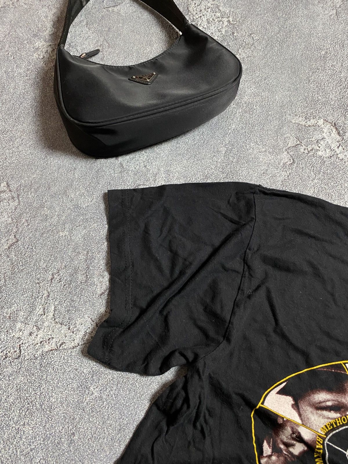 Vintage Vintage 2000x Wu tang T shirt Size M Size US M / EU 48-50 / 2 - 4 Thumbnail