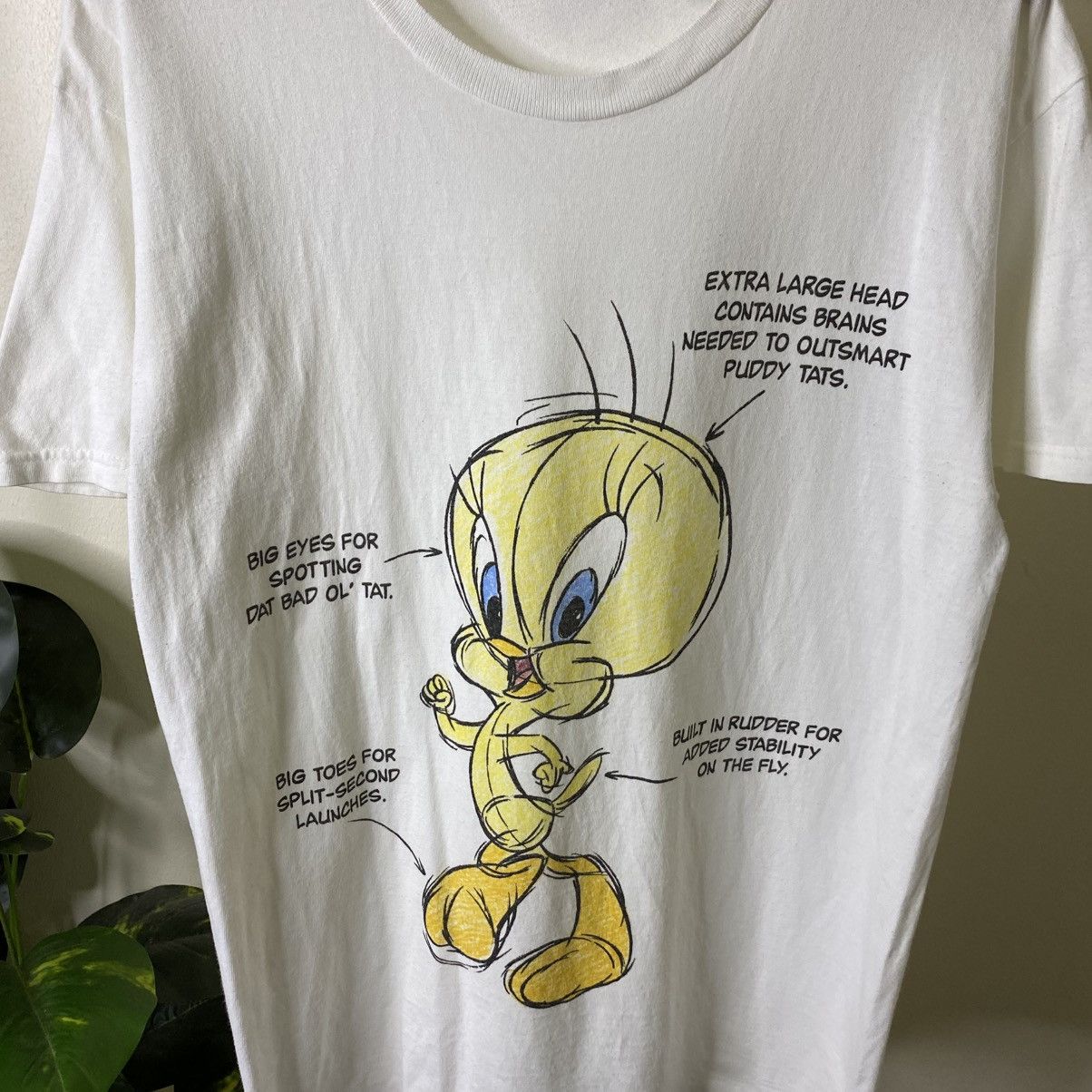 Warner Bros Vintage 1990s Looney Tunes Tweety Cartoon T Shirt Size US M / EU 48-50 / 2 - 2 Thumbnail