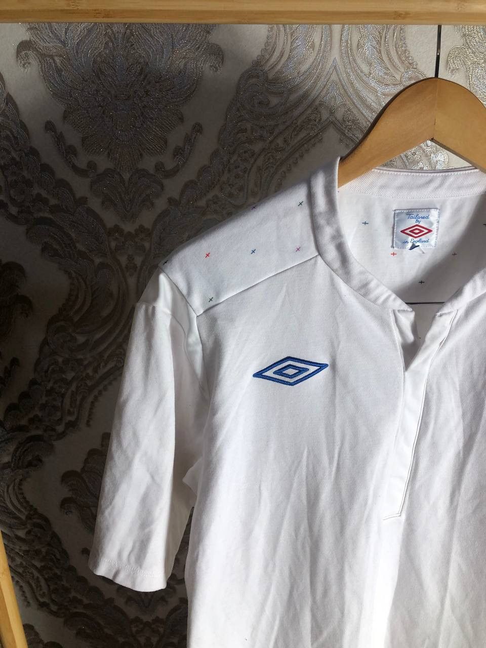 Umbro VINTAGE UMBRO ENGLAND RETRO SOCCER JERSEY MANCHESTER Y2K 90s Size US M / EU 48-50 / 2 - 3 Thumbnail