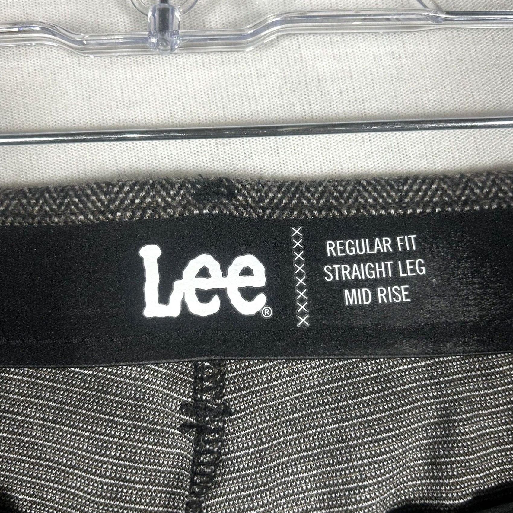 Lee Lee Dress Pants Womens 18M Grey Herringbone Flannel Straight High Rise Plus Regular Inseam 31in Satin Closure Suit Workwear Size 40" / US 18 - 6 Thumbnail