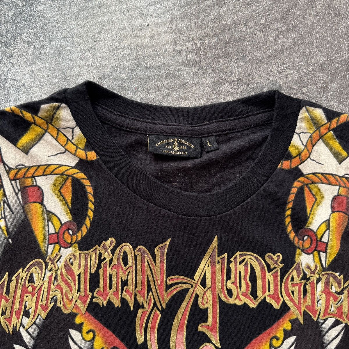 Ed Hardy Christian Audigier Y2K Rhinestones Virgin Maria T-Shirt Size US L / EU 52-54 / 3 - 13 Thumbnail