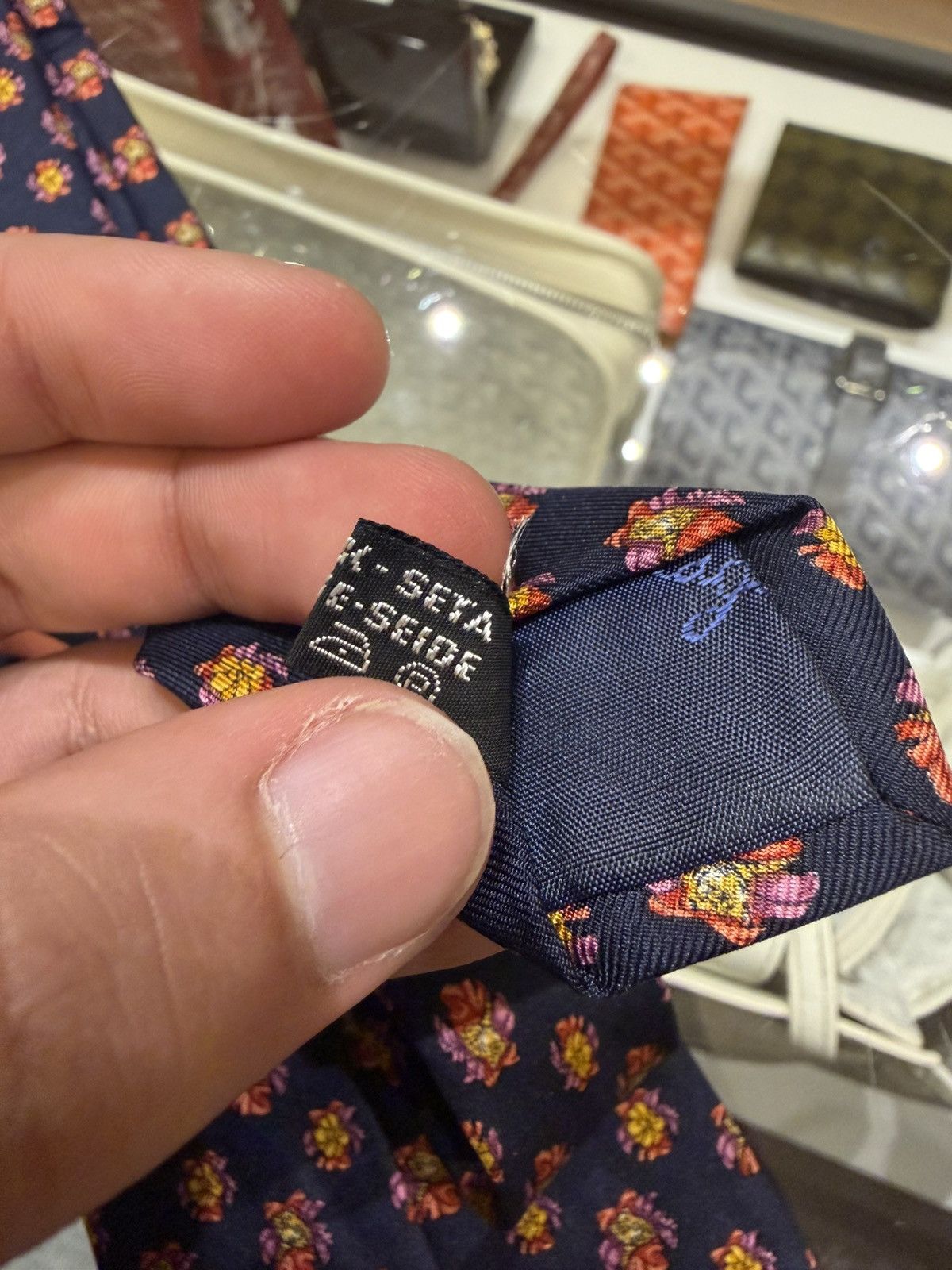 Salvatore Ferragamo Salvatore Ferragamo Tiger/Flower Silk Tie Size ONE SIZE - 4 Thumbnail