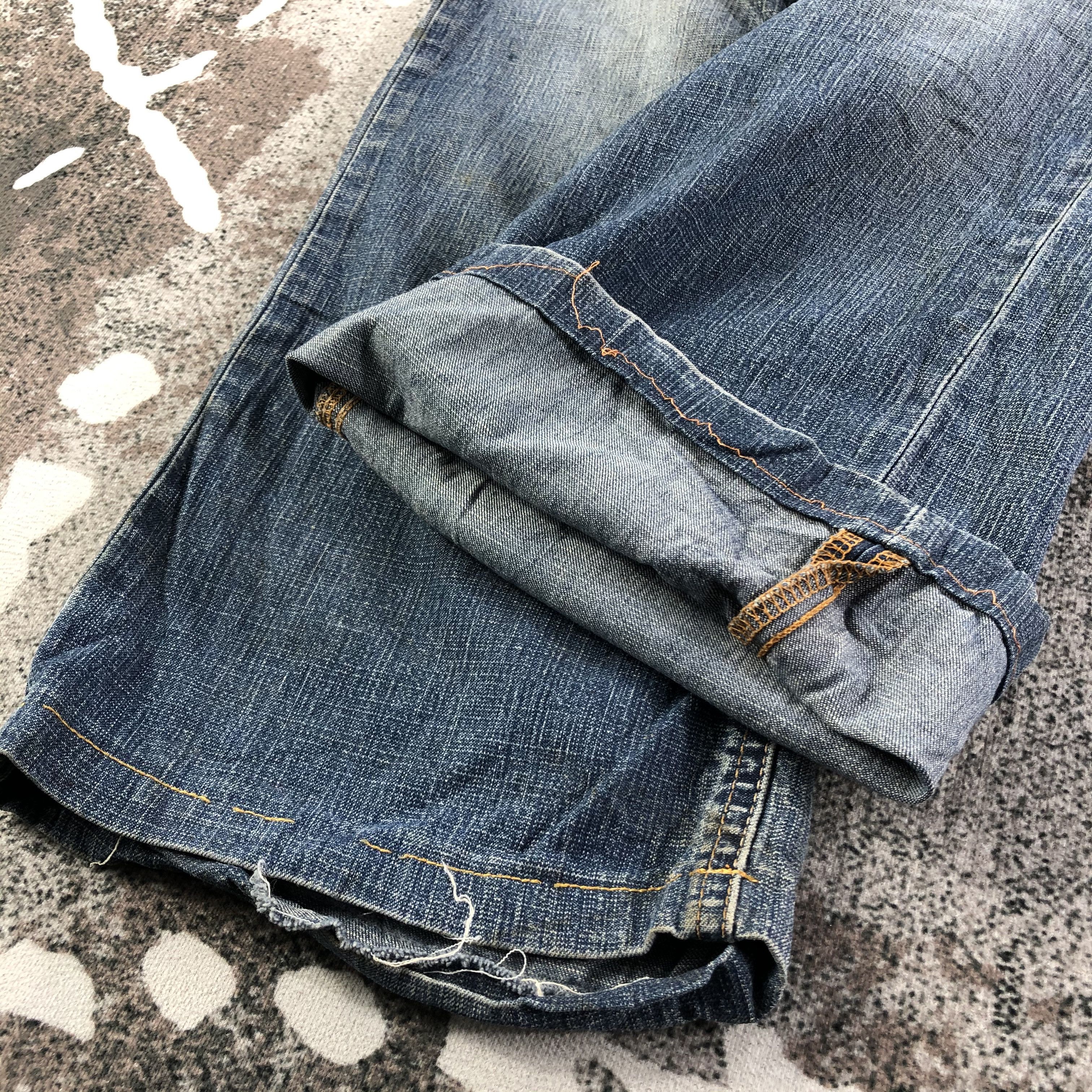 Wrangler Wrangler Jeans Faded Blue Denim KJ1547 Size US 33 - 7 Thumbnail