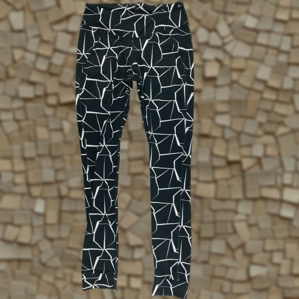 Vintage Satva Yoga Pants Women's Size S Black Athletic Wear Stretch Geometric pattern Size 28" / US 6 / IT 42 - 1 Thumbnail