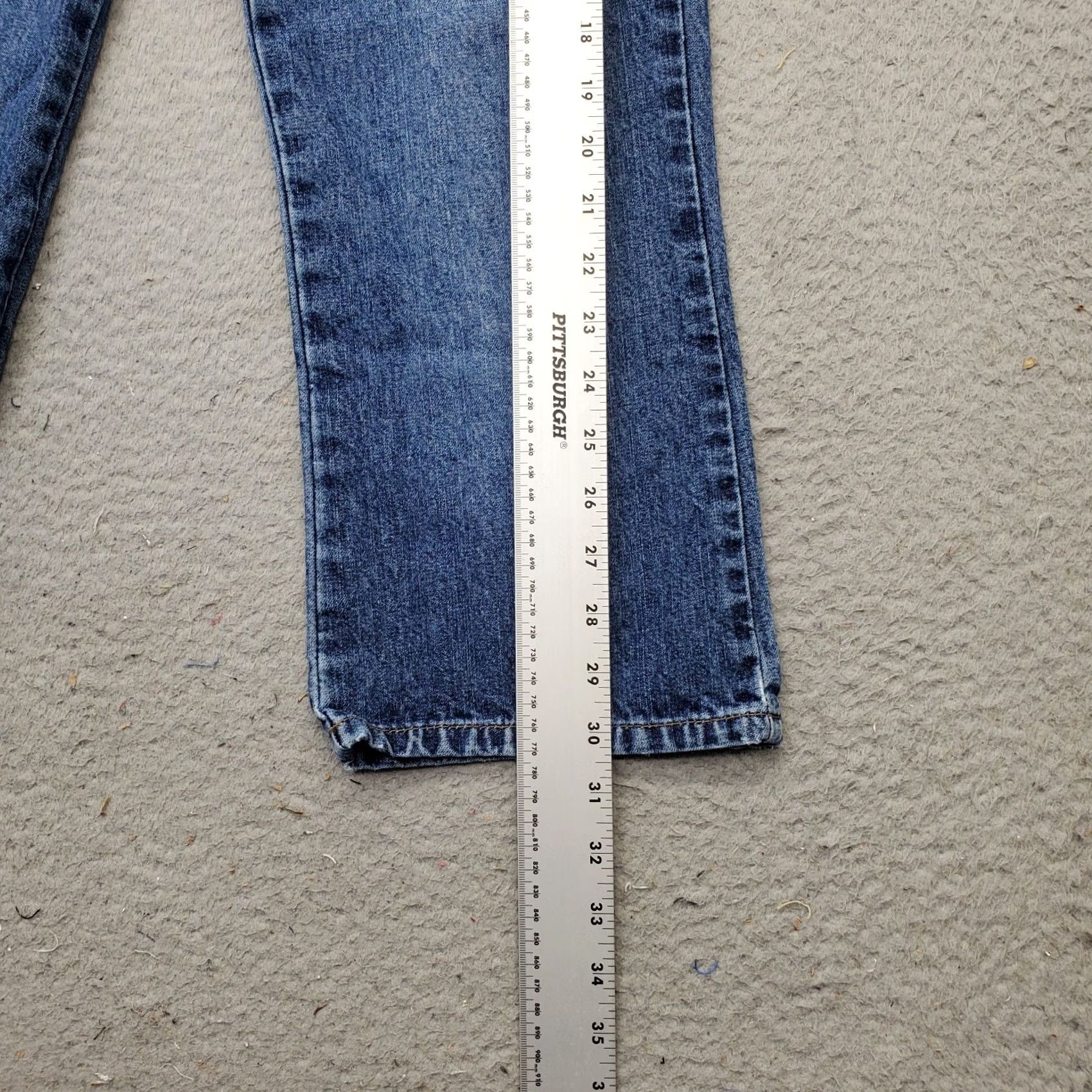 Vintage LEI Jeans Women Size 7 Blue Denim Medium Wash Straight Leg Arcuate Pocket Size 28" / US 6 / IT 42 - 3 Thumbnail