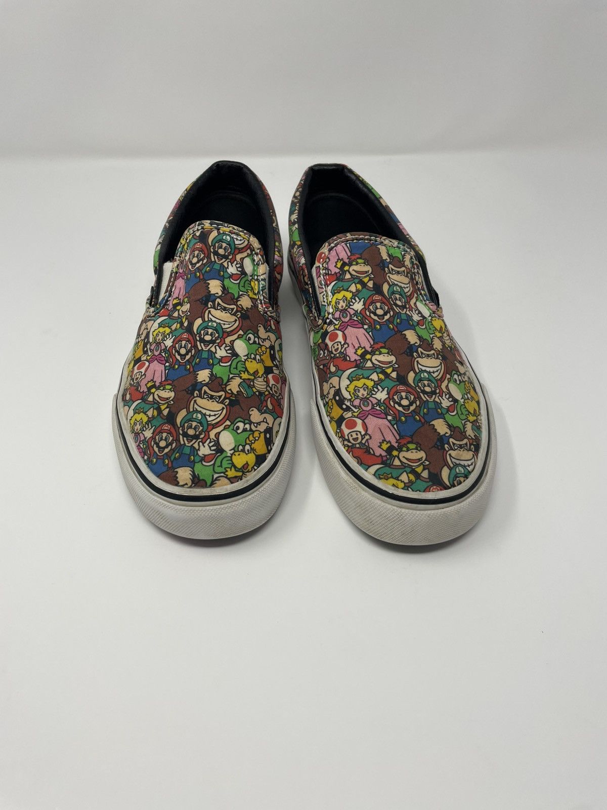 Nintendo × Vans Vans x Nintendo Super Mario Bros GAME OVER Mens 6.5 Slip on Size US 6.5 / EU 39-40 - 1 Thumbnail