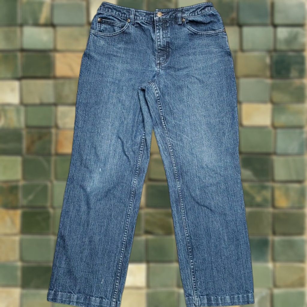 Denime Duluth Trading Jeans Womens 10x31 Blue Denim Straight Leg Classic Casual Pants Jeans Women 10 Blue Denim Straight Size 32" / US 10 / IT 46 - 1 Thumbnail