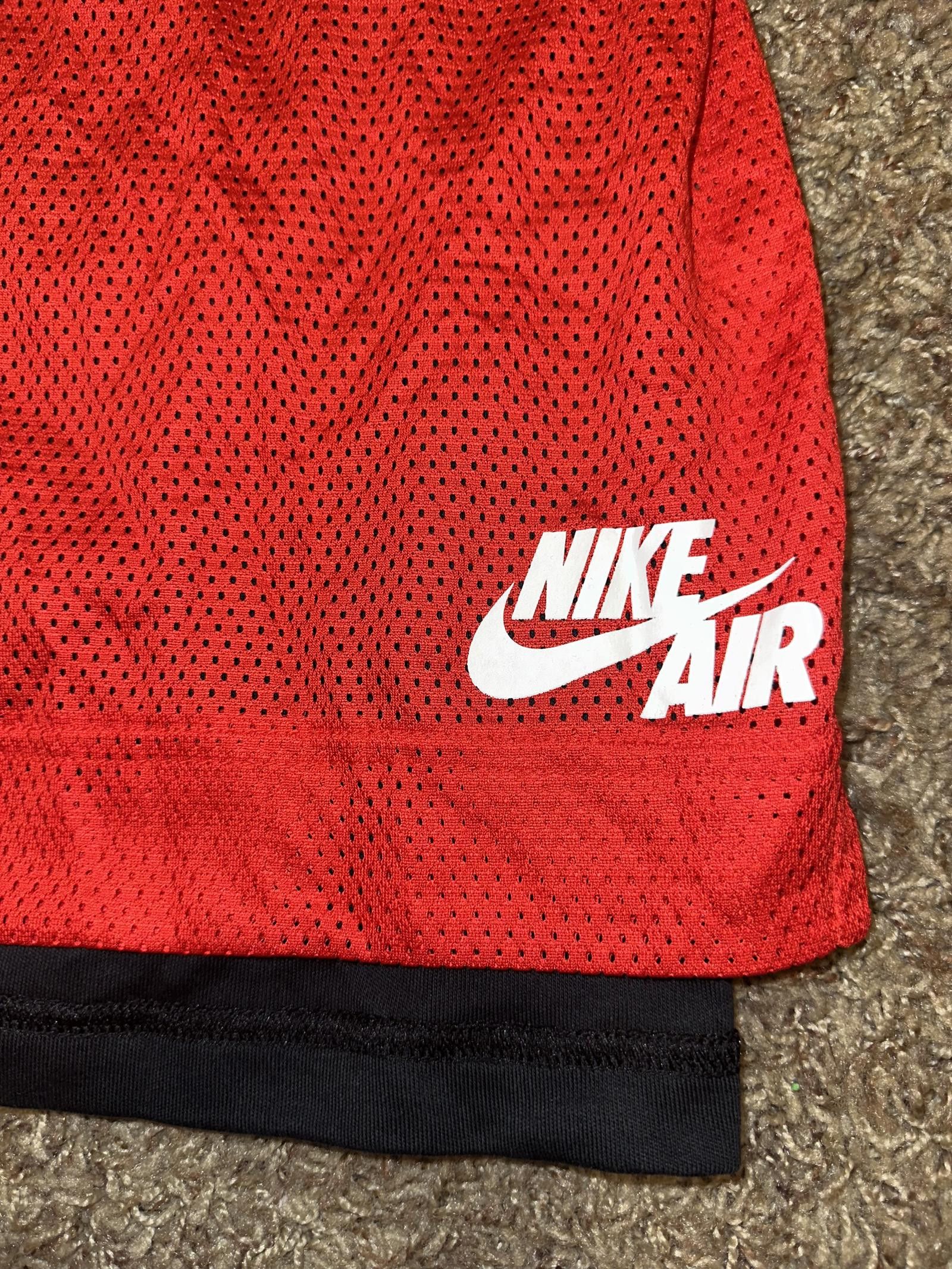 Nike Nike AIR RETRO Reversible Basketball Shorts Bred Active 2014 Size US 34 / EU 50 - 2 Thumbnail