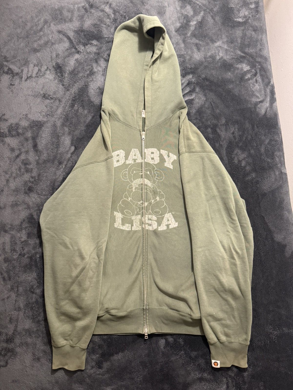 05 bape baby lisa zip up hoodie