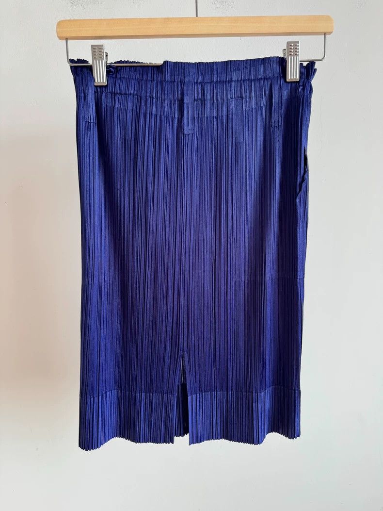 Issey Miyake issey miyake size:3 Blue pleated skirt Size 42" / US 20 - 2 Thumbnail