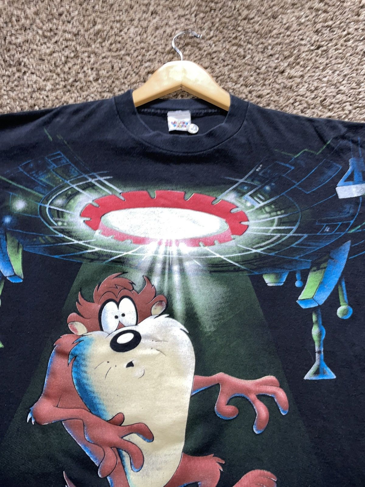 Other Vintage Looney Tunes Taz AOP T-Shirt Size US L / EU 52-54 / 3 - 4 Thumbnail