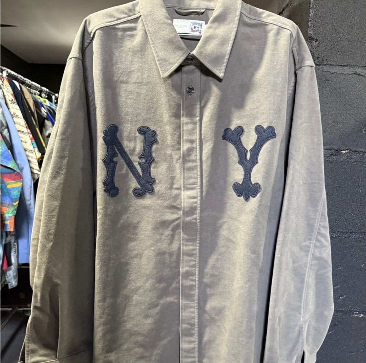 Aime Leon Dore Aime Leon Dore Ny Yankees Higlanders Over Shirt Grey Mens XL Size US XL / EU 56 / 4 - 1 Thumbnail