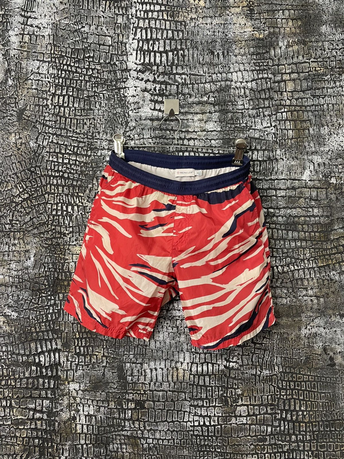 Moncler Moncler nylon short Size US 31 - 5 Thumbnail