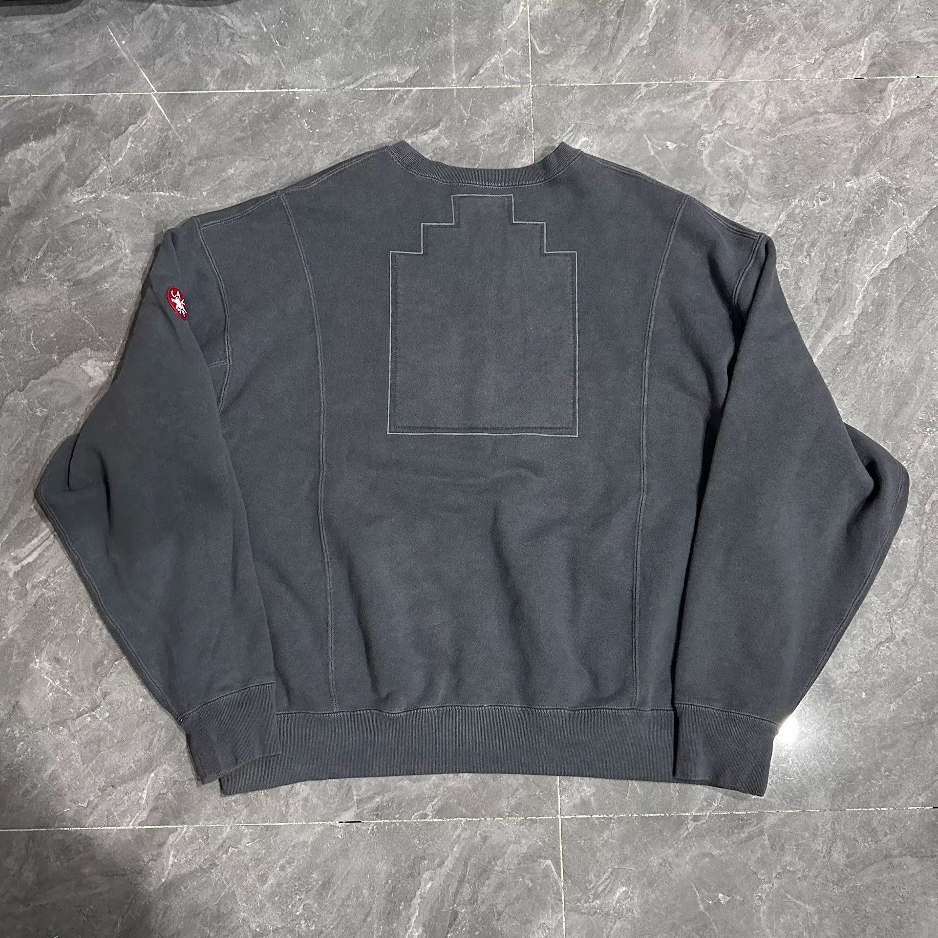 Cav Empt Cav Empt CE Basic Logo Crewneck Sweatshirt Size US L / EU 52-54 / 3 - 2 Thumbnail