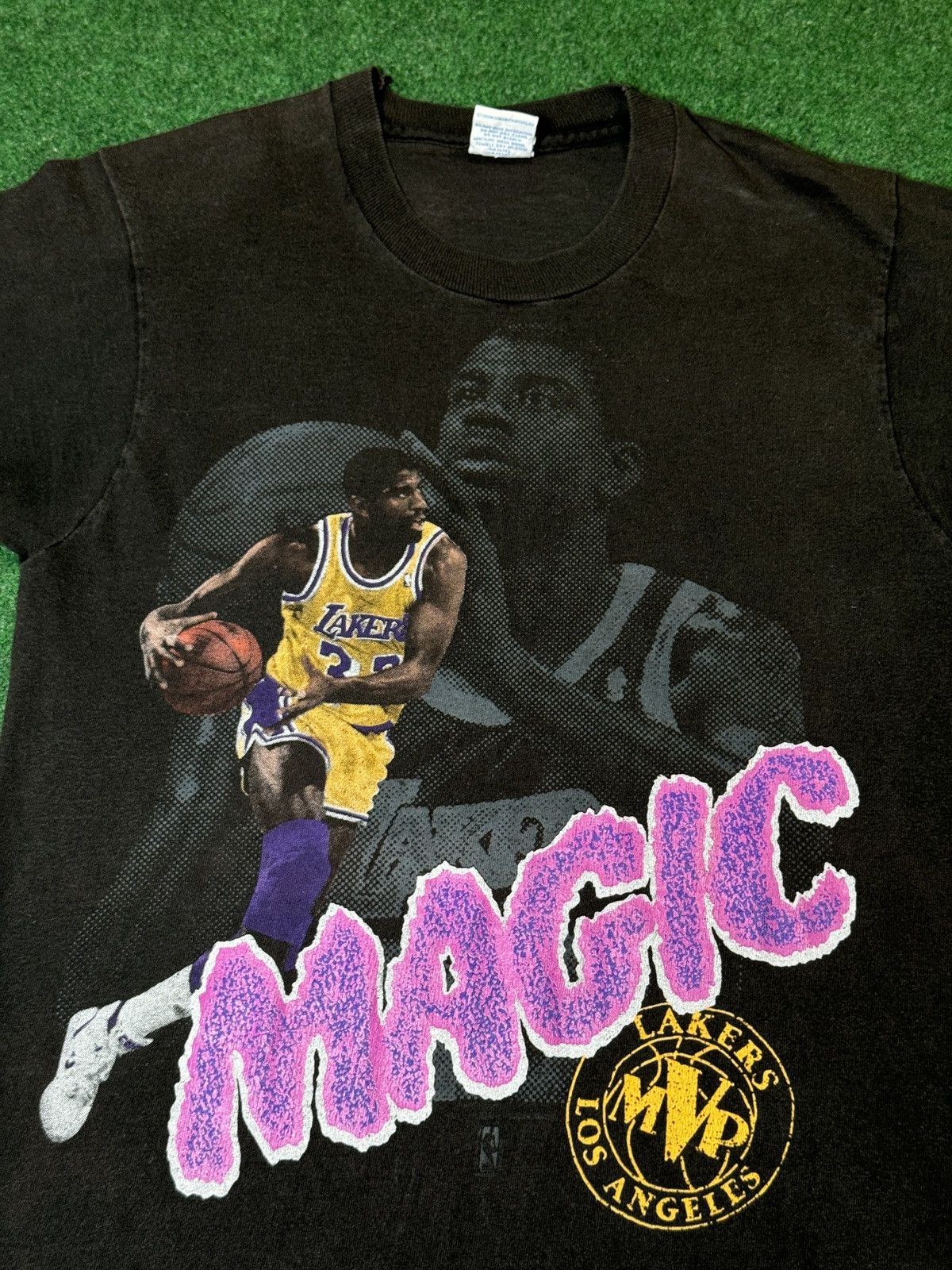 Salem Sportswear × Vintage Vtg 80s 90s Magic Johnson Los Angeles Lakers MVP T Shirt Size US M / EU 48-50 / 2 - 2 Thumbnail
