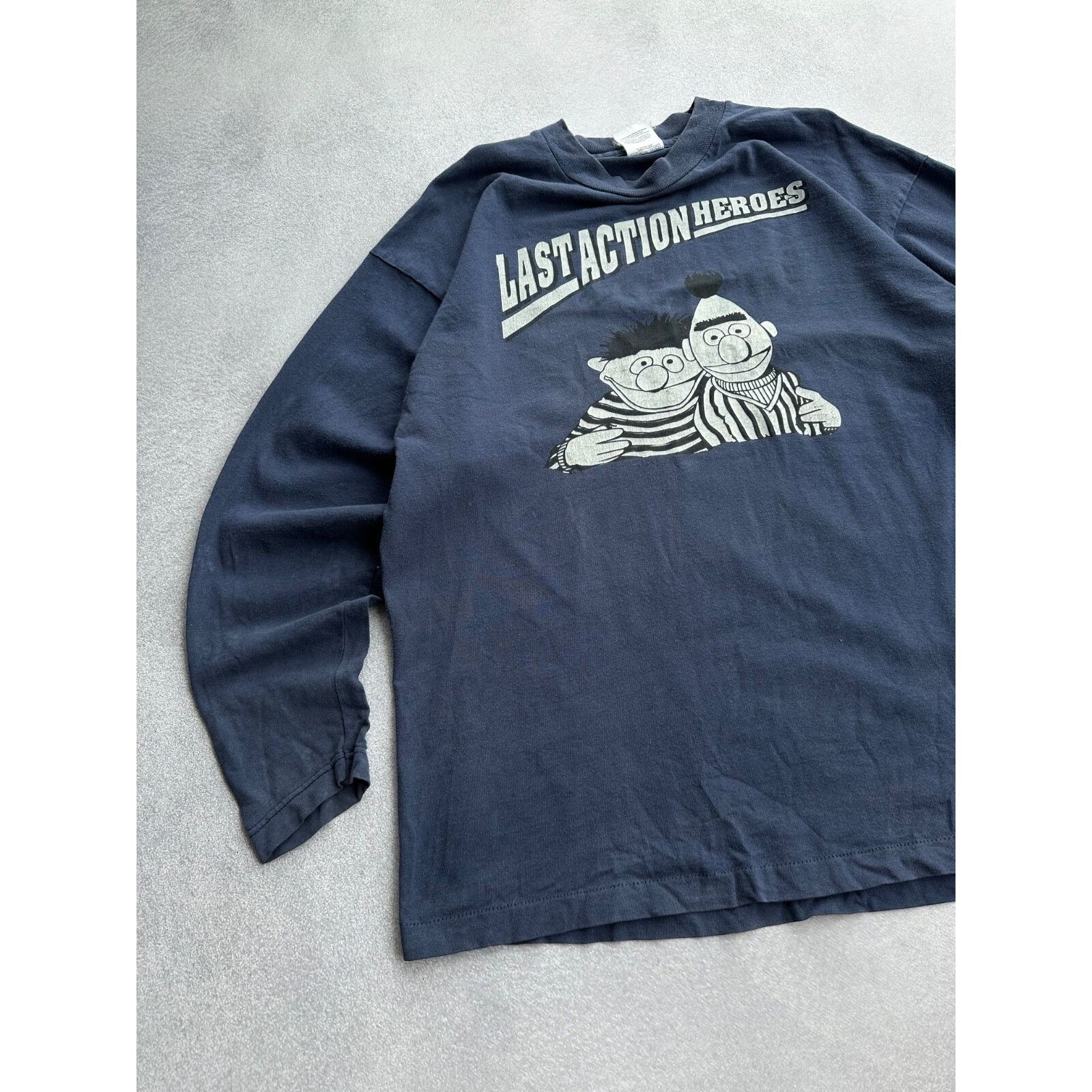 Vintage VTG Sesame Street Last Action Heroes 90s Cartoon Long Sleeve Size US XL / EU 56 / 4 - 11 Thumbnail