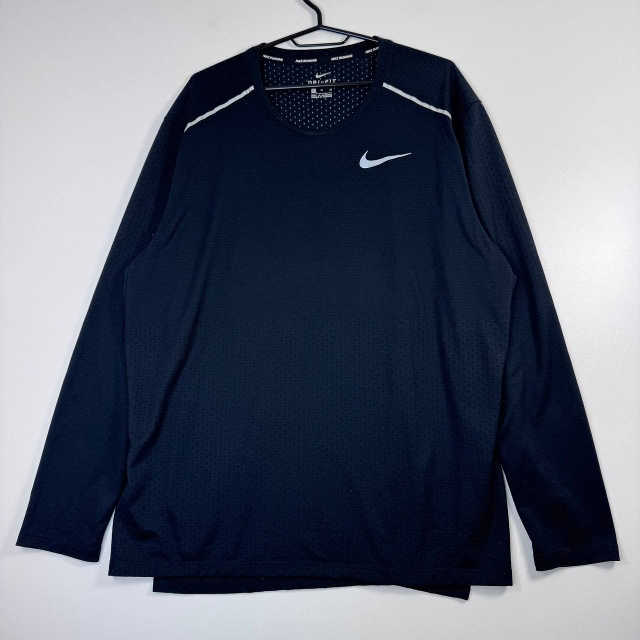 Nike Nike Dri-Fit Long Sleeve Running Black Performance Size XL Size US XL / EU 56 / 4 - 1 Thumbnail