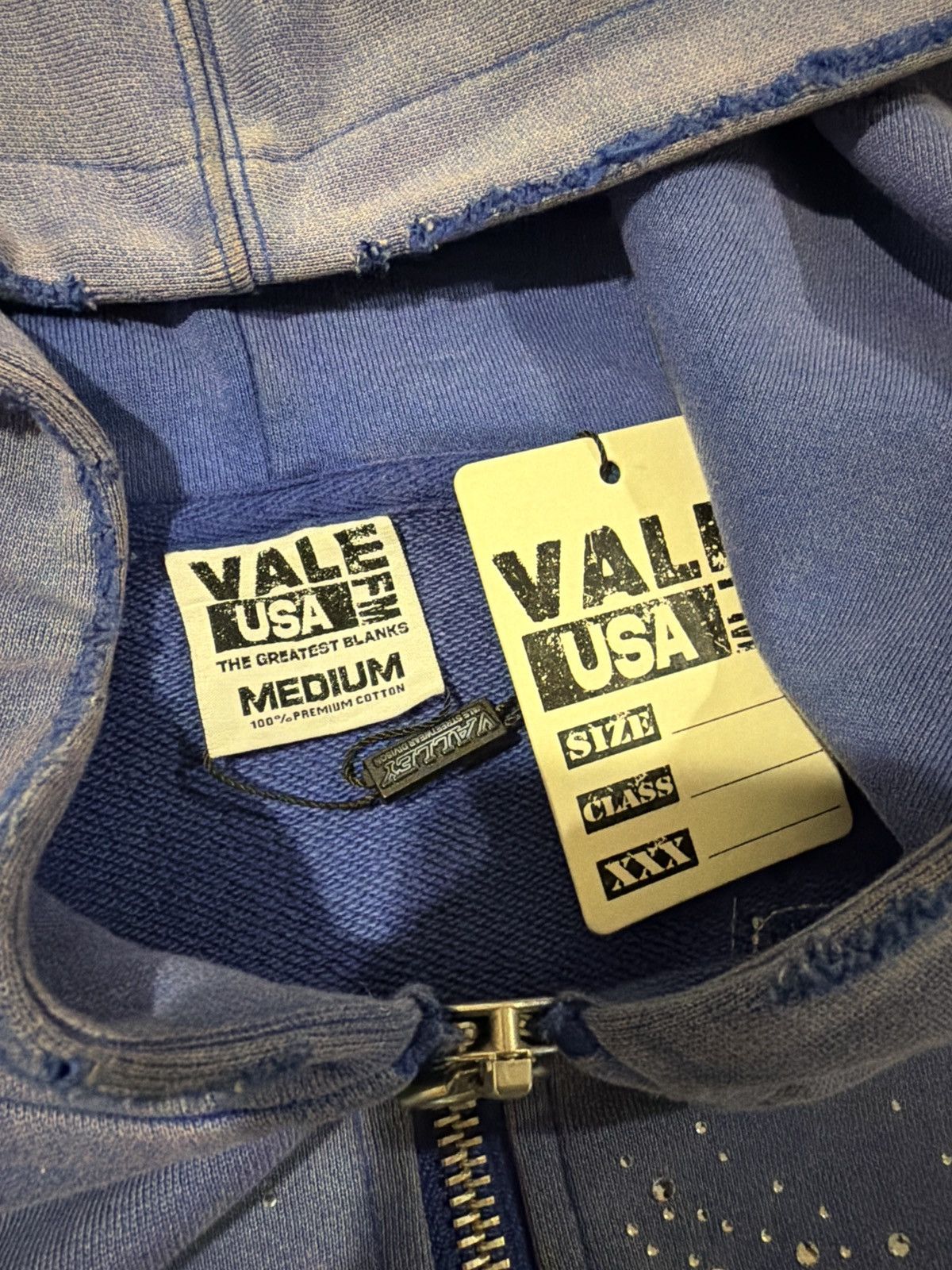 Vale Vally Dreams “Seacluster” Hoodie Size US M / EU 48-50 / 2 - 3 Thumbnail