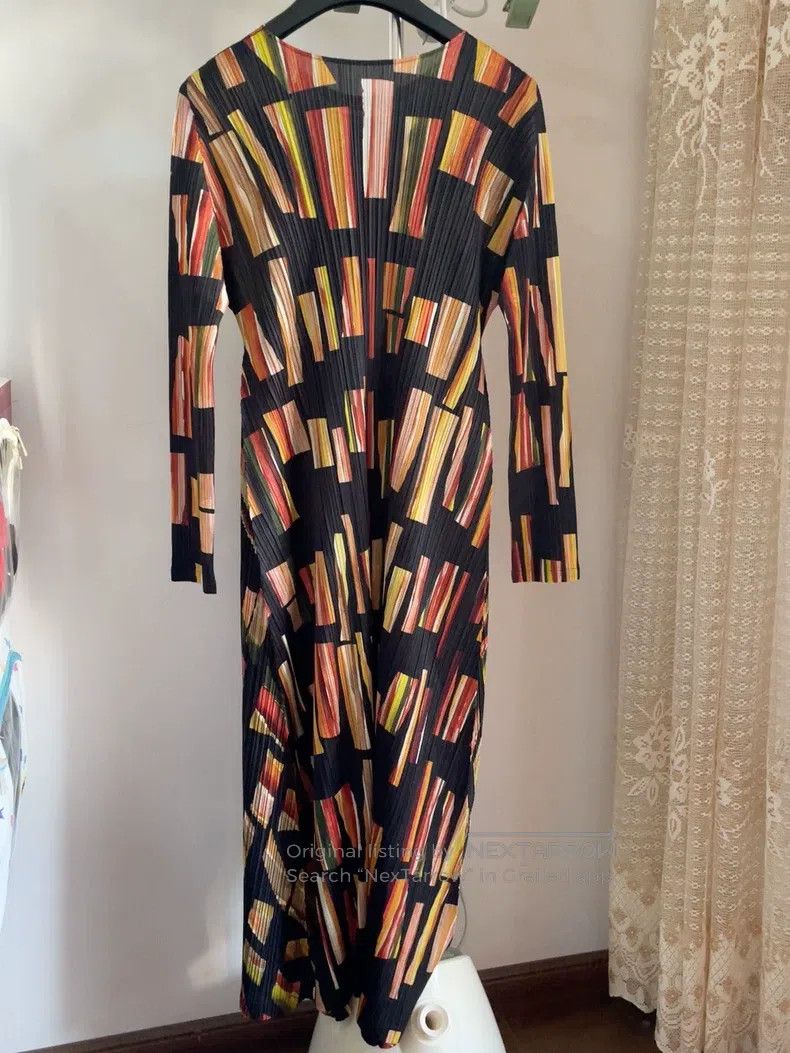 Issey Miyake Issey Miyake Yellow Library Pleated Dress Size XL / US 12-14 / IT 48-50 - 2 Thumbnail
