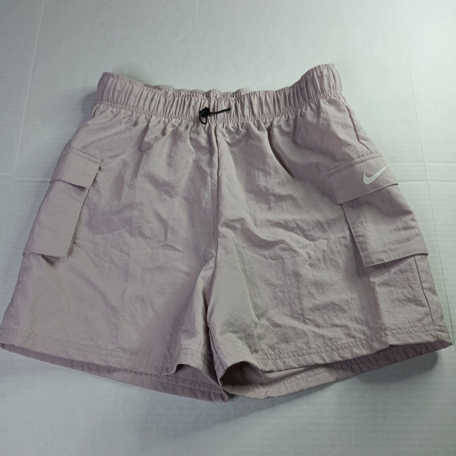 Nike Nike Sportswear Cargo Shorts Women's M Purple High-Rise Size 30" / US 8 / IT 44 - 1 Thumbnail