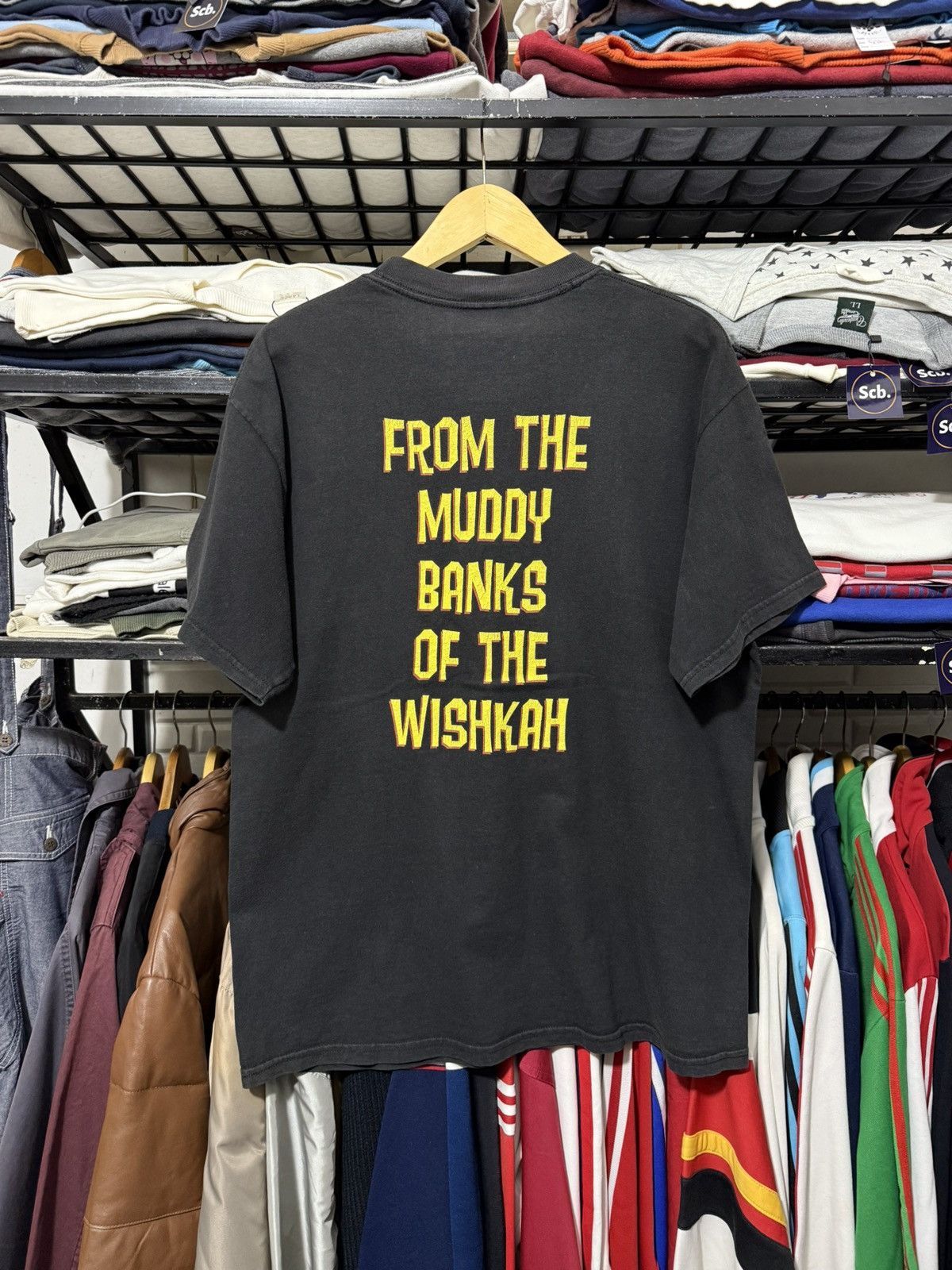 Band Tees Vintage nirvana muddy banks of wishkah 1996 tshirt Size US L / EU 52-54 / 3 - 3 Thumbnail