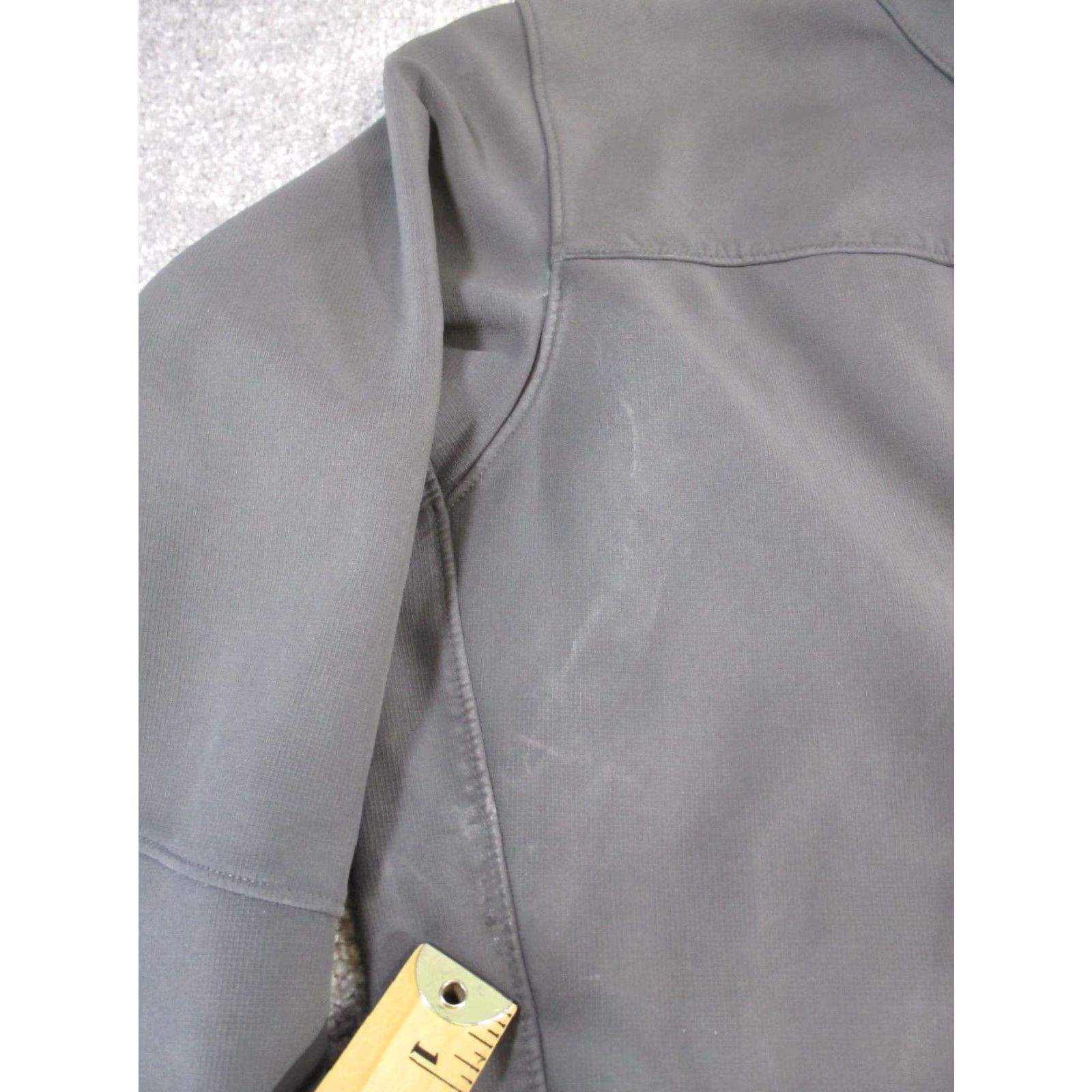 Mountain Hardwear Mountain Hard Wear Jacket Mens Medium Gray Orange Hiking Softshell Windbreaker Full Zip Women's? Size US M / EU 48-50 / 2 - 7 Thumbnail