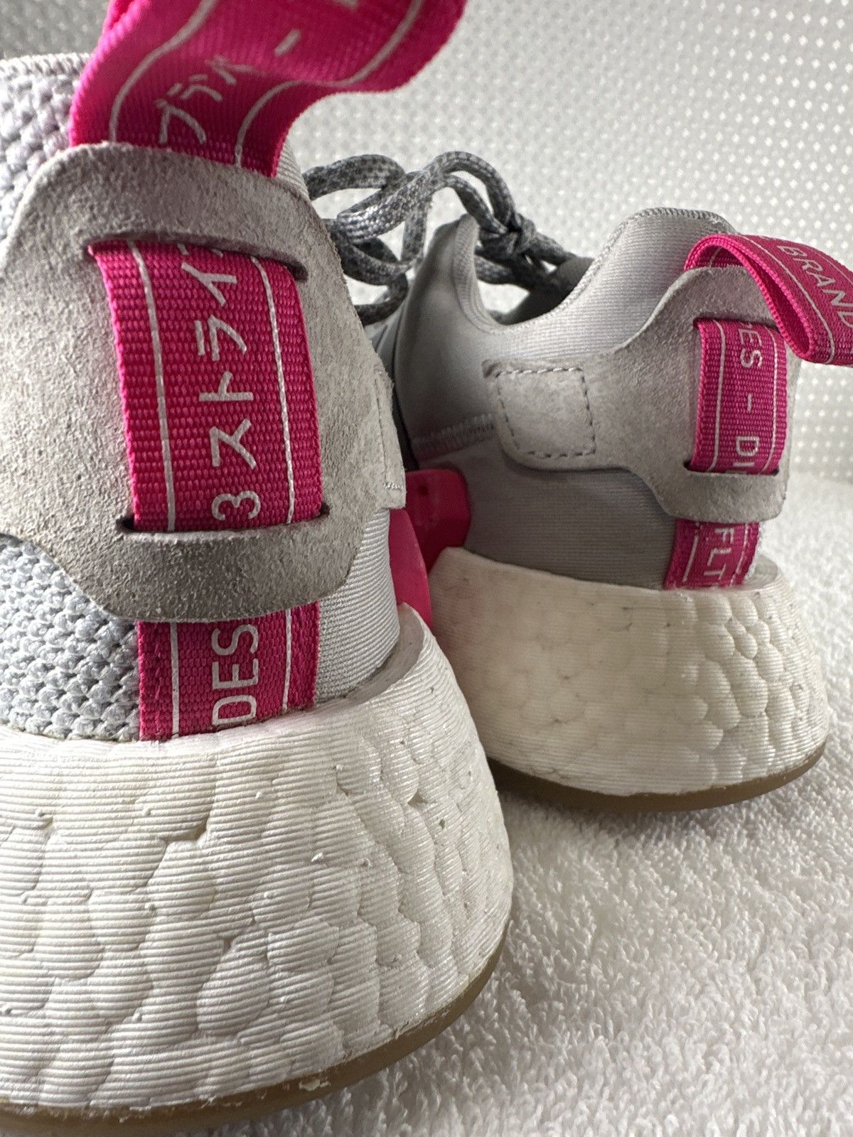 Adidas Adidas NMD R2 Running Shoes Size US 7.5 / IT 37.5 - 7 Thumbnail