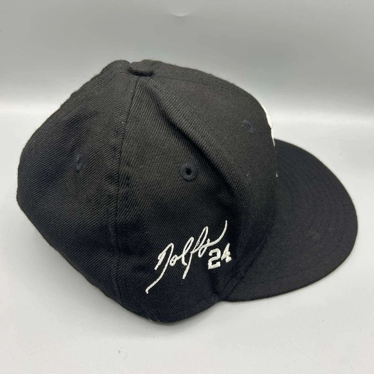 New Era Boston Red Sox Hat Men 7 1/8 Embroidered Fitted Cap Wool Size ONE SIZE - 7 Thumbnail