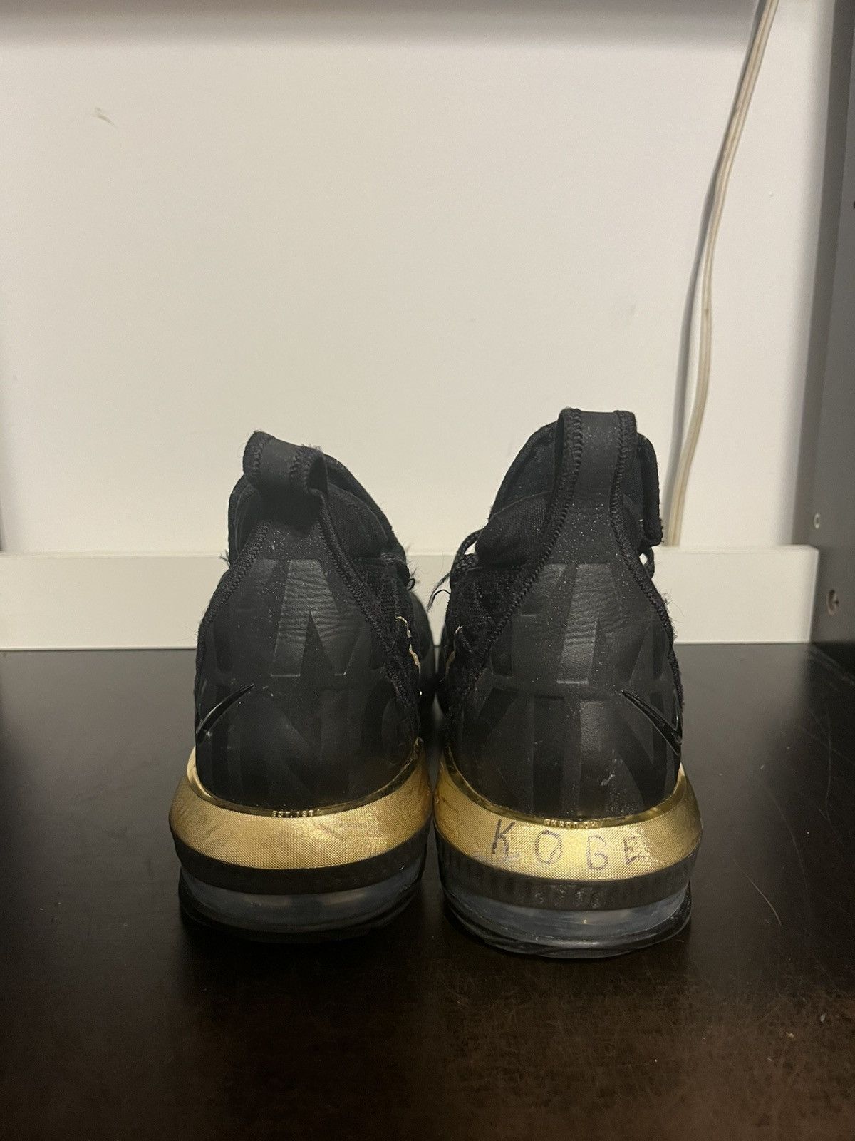 Nike Nike Lebron 16 I’M King Gold Men’s 8.5 BQ5969-007 Size US 8.5 / EU 41-42 - 6 Thumbnail