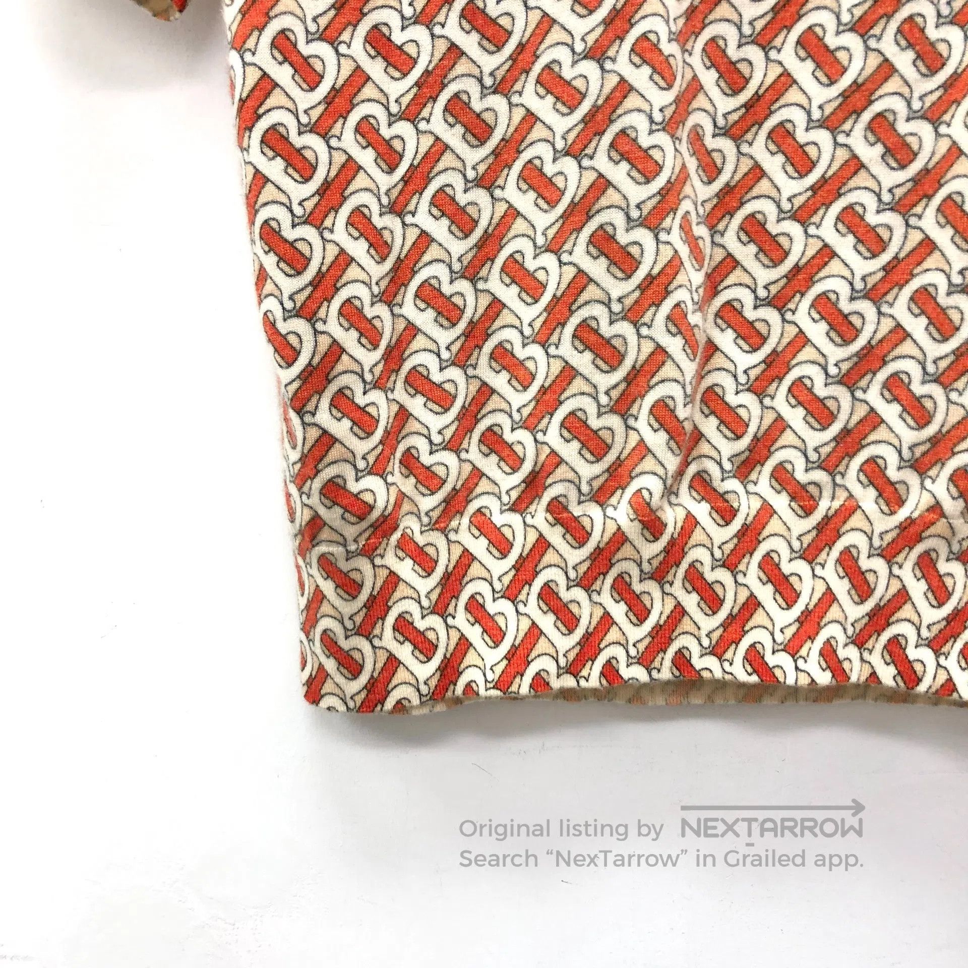 Burberry Burberry Color-block Tb letter full-print wool round-neck Size US M / EU 48-50 / 2 - 4 Thumbnail