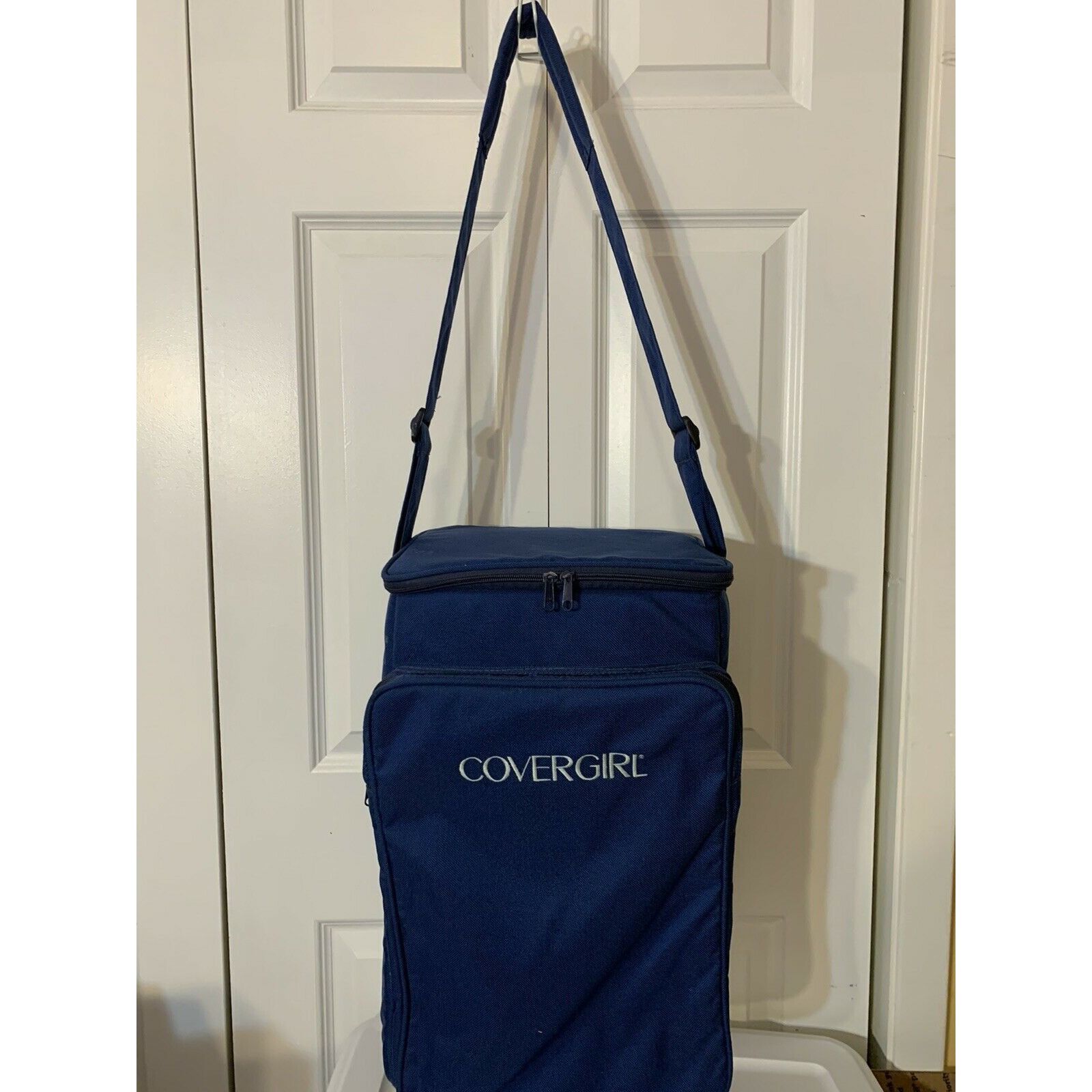 Other Covergirl Overnight Bag Blue 18.5” X 12” X 10” Size ONE SIZE - 1 Thumbnail