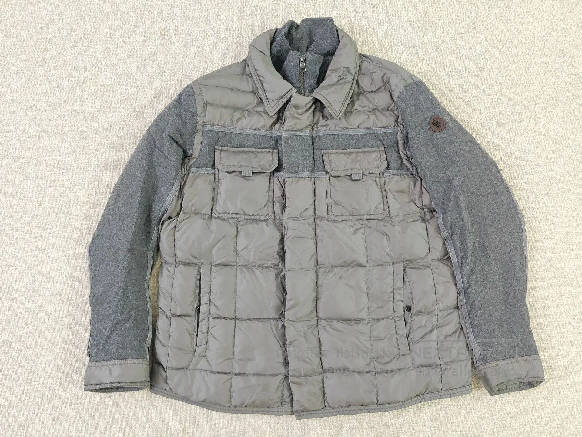 Moncler Moncler Men's Down Jacket Coat. Size US M / EU 48-50 / 2 - 1 Thumbnail