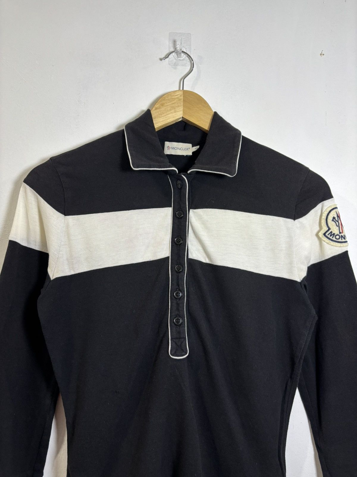 Moncler Moncler Polo Longsleeve Shirt Size S / US 4 / IT 40 - 2 Thumbnail