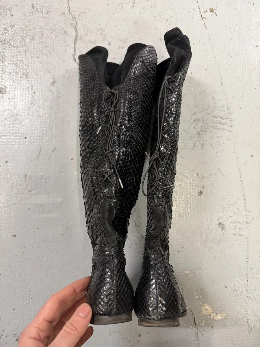 Roberto Cavalli Roberto Cavalli Black Python Leather Ankle Boots Size US 7.5 / IT 37.5 - 5 Thumbnail
