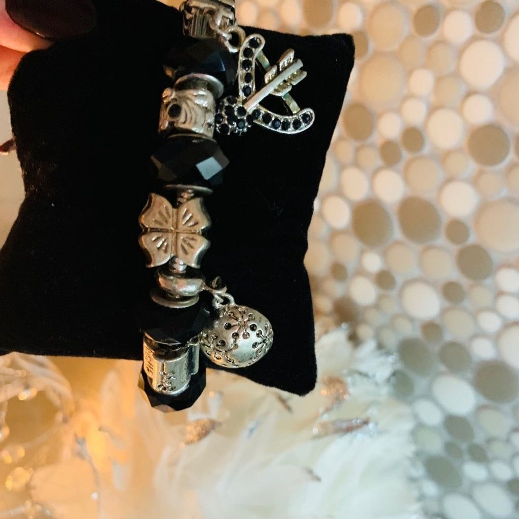 Other Charm Sterling Silver Bracelet with black charms Size ONE SIZE - 4 Thumbnail