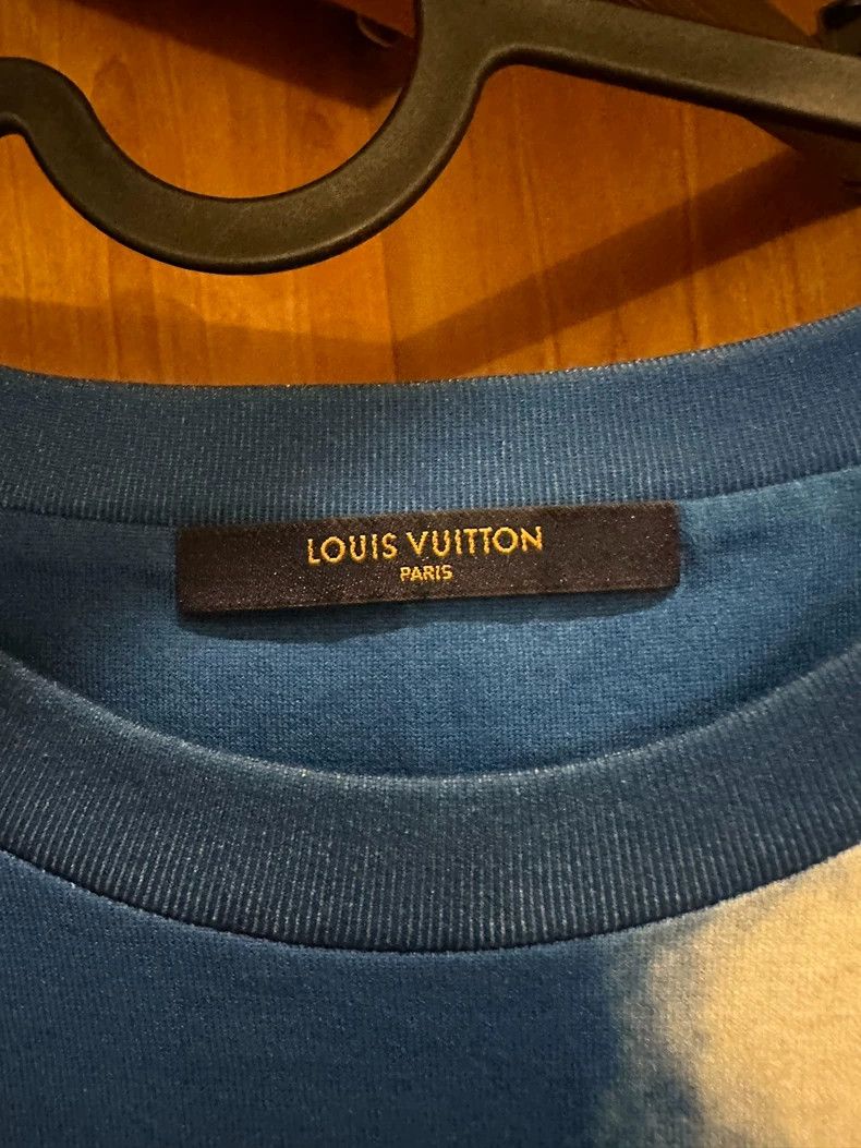 Louis Vuitton Louis Vuitton Blue sky and white clouds short sleeves Size US M / EU 48-50 / 2 - 5 Thumbnail