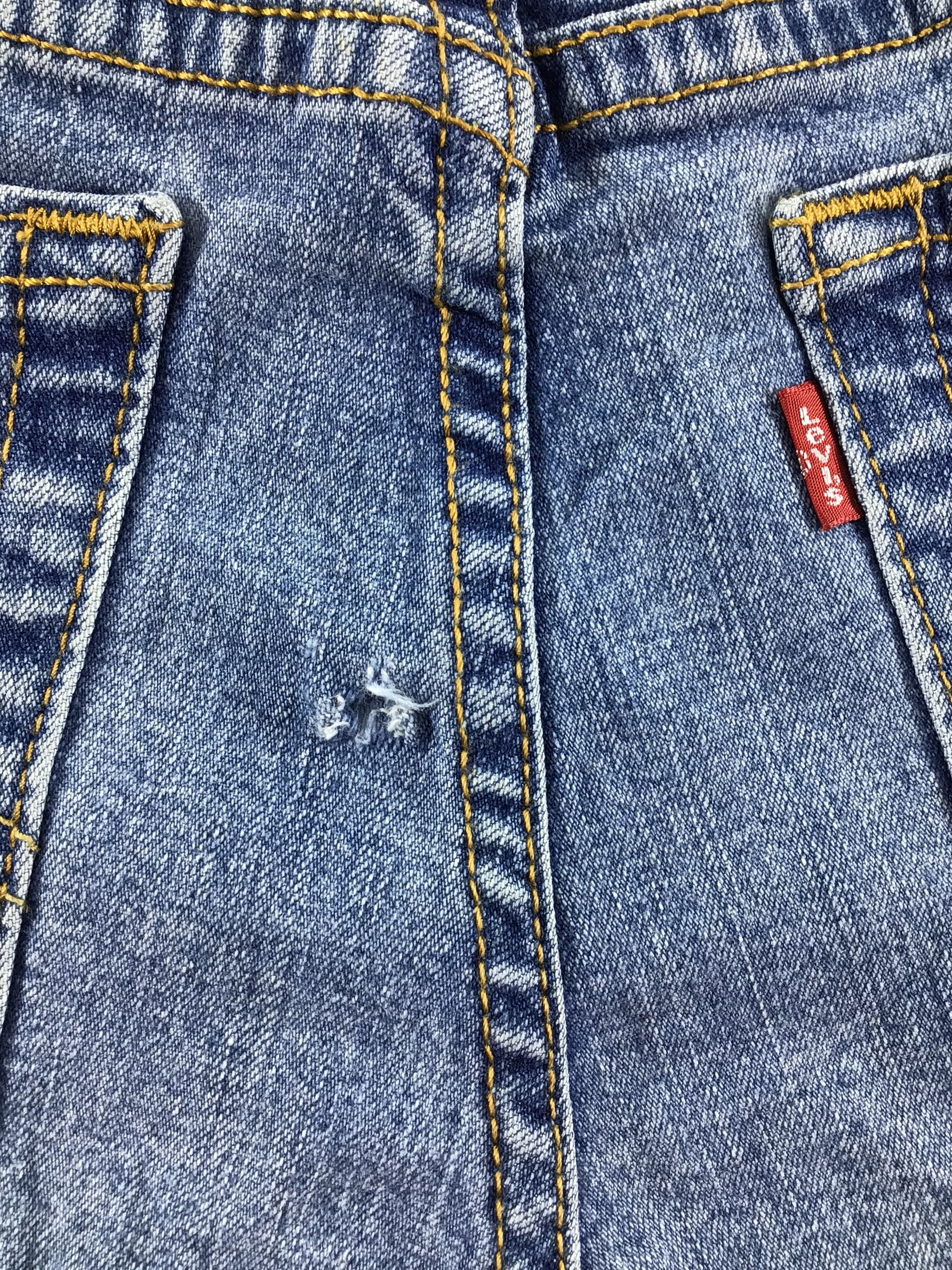Levi's Vintage Levis 550 Jeans Faded Blue Denim -J555 Size US 32 / EU 48 - 7 Thumbnail