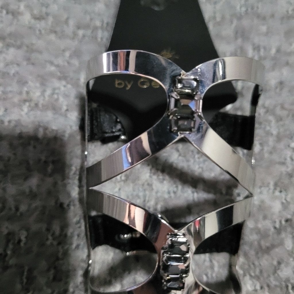 Other Cuff bracelet by Gennaro, costume jewelry, NWT Size ONE SIZE - 2 Thumbnail