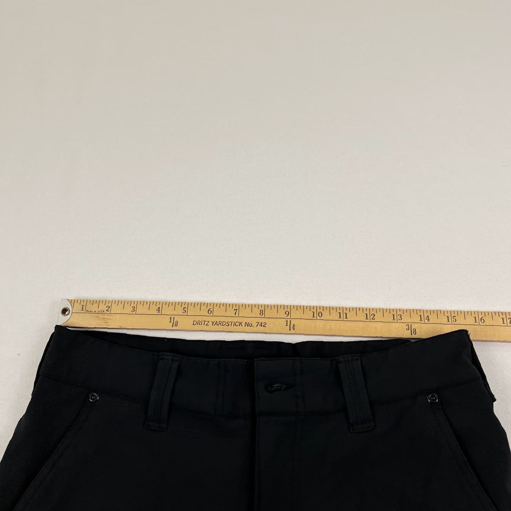Vintage Chrome Industries Shorts Mens 31 Chrome Industries Shorts Urban Utility Chino Flat Front Black 31 Inseam 10" Regular Mens Size US 31 - 6 Thumbnail