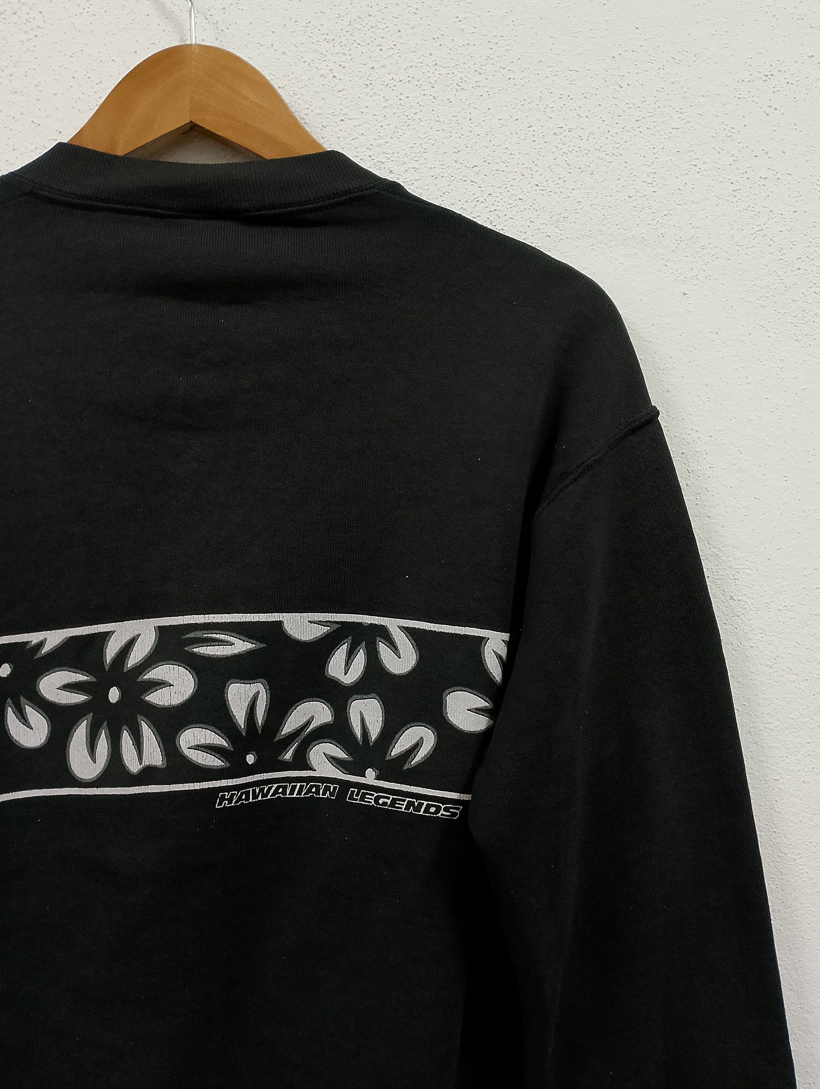 Vintage Vintage 90s Hawaiian Legends Black Floral Crewneck Sweatshir Size US XXS / EU 40 - 4 Thumbnail