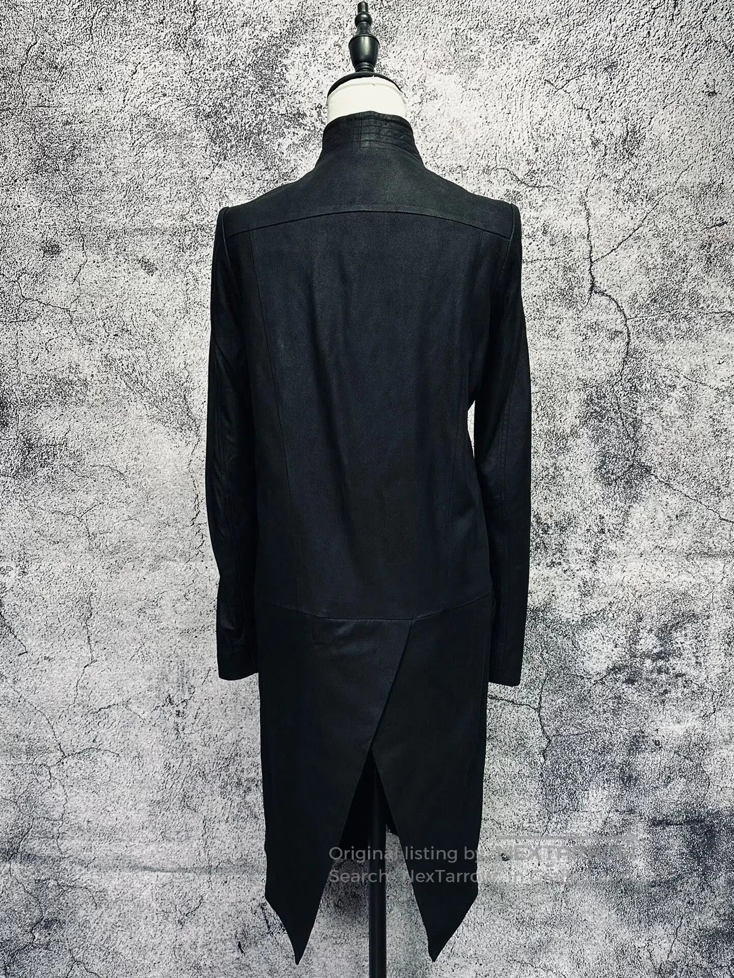 Ilaria Nistri Oversized Deconstructed Tailcoat Design. Size M / US 6-8 / IT 42-44 - 4 Thumbnail