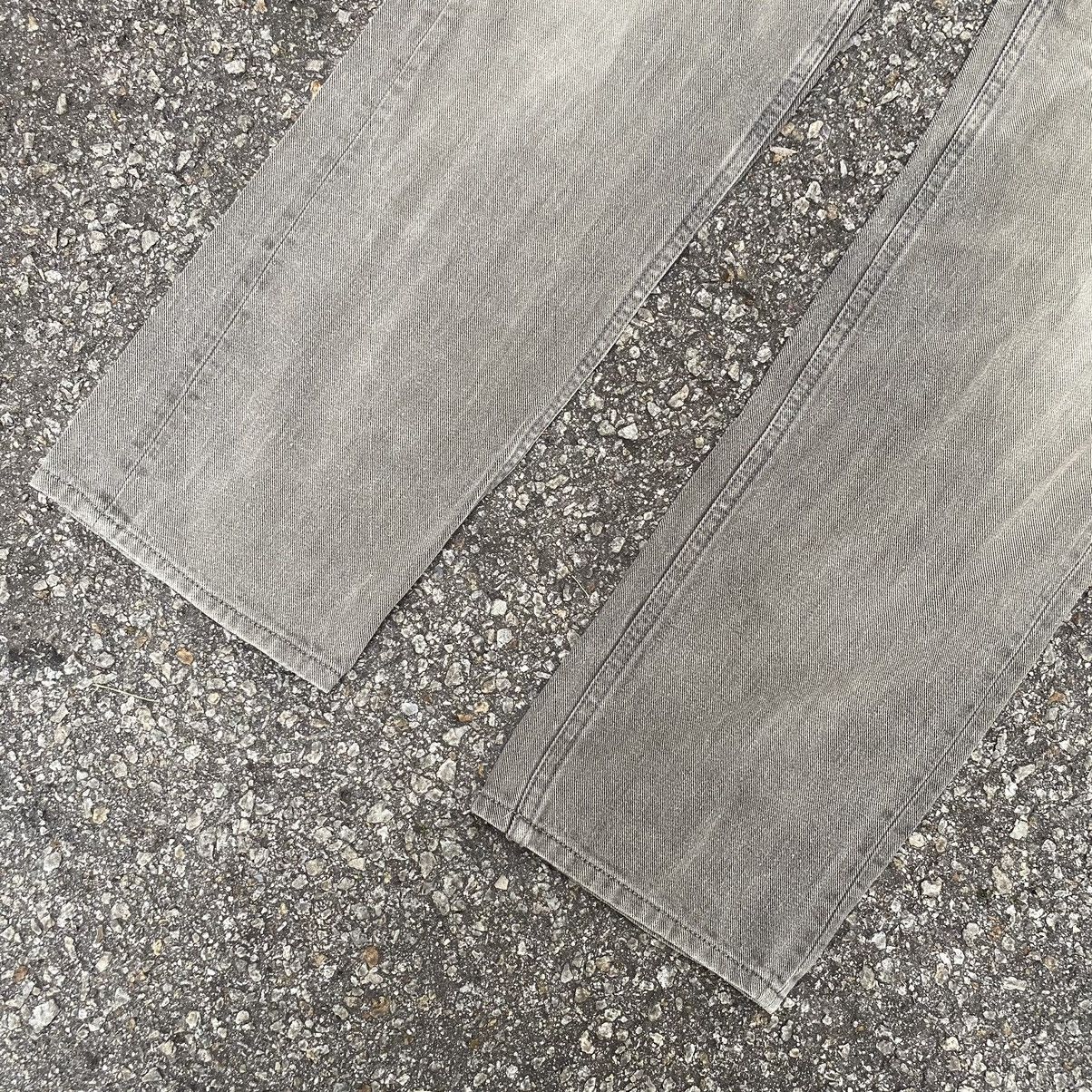 Japanese Brand Japanese Johnbull Faded Grey Denim Jeans Size US 32 / EU 48 - 2 Thumbnail