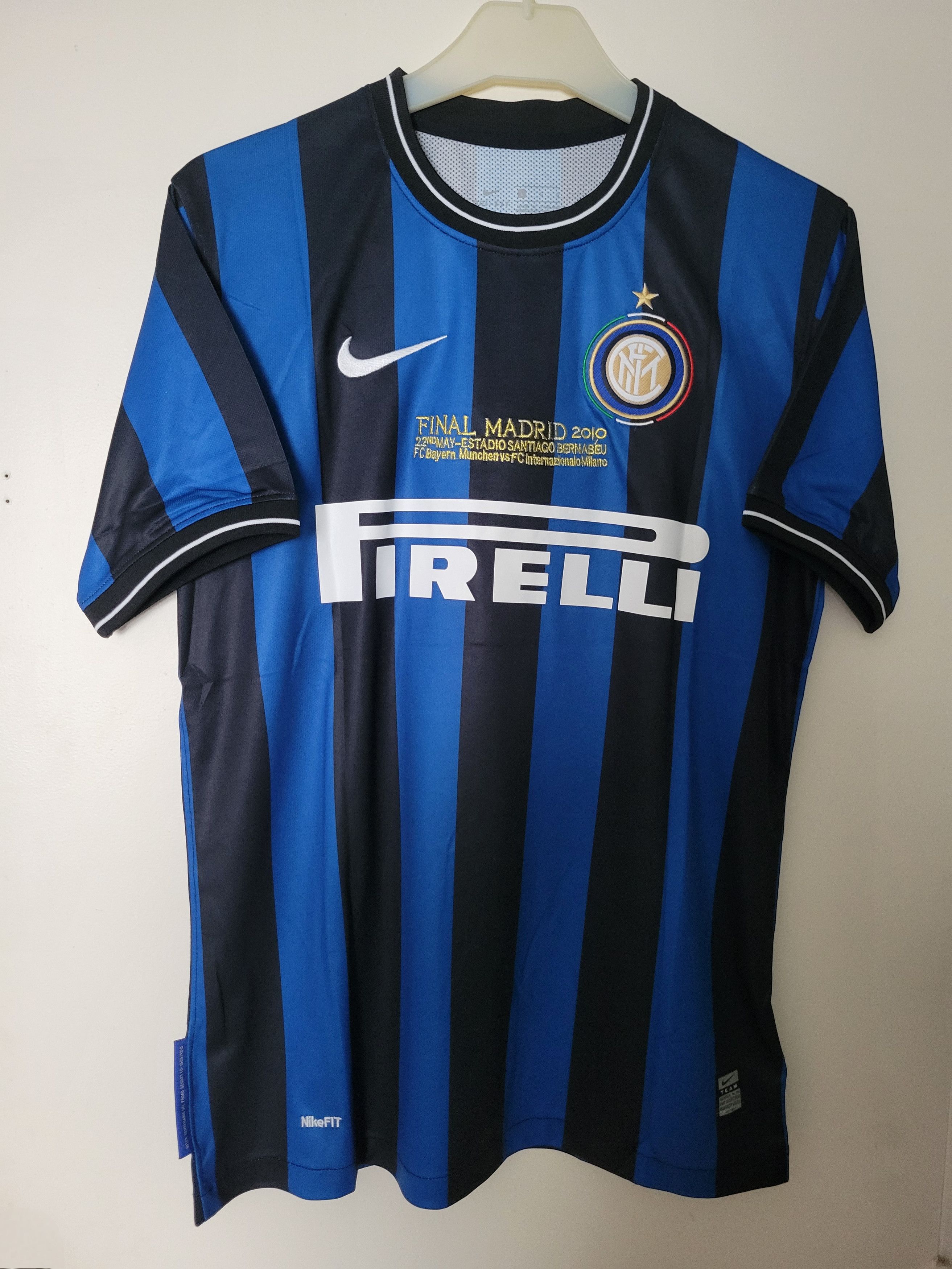 Other Inter Milan 2009-2010 Eto’o 9 Vintage Retro Football Jersey Size US L / EU 52-54 / 3 - 2 Thumbnail