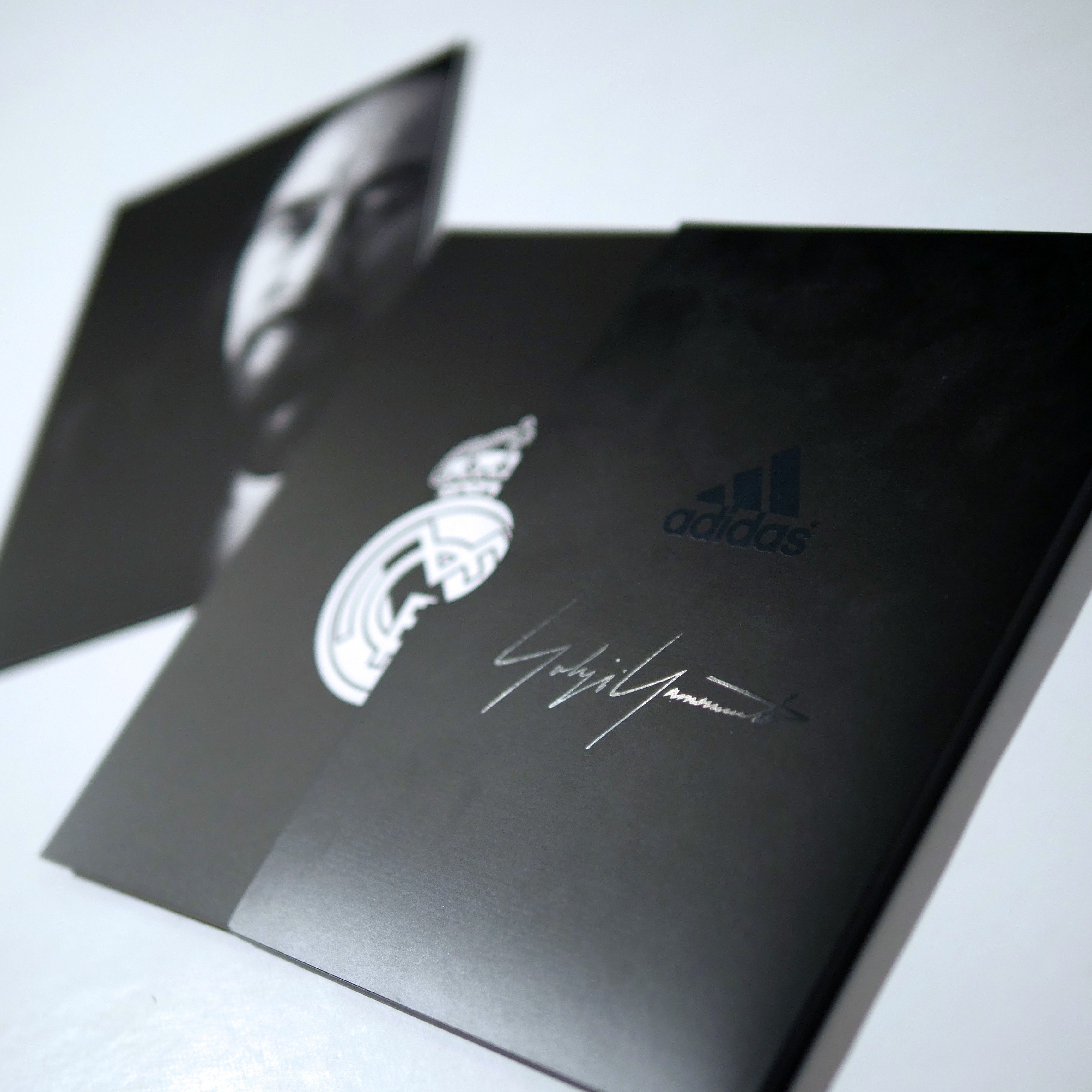 Adidas Limited Edition Y3 Real Madrid 3rd Shirt 2014 - 2015 Size US L / EU 52-54 / 3 - 9 Thumbnail