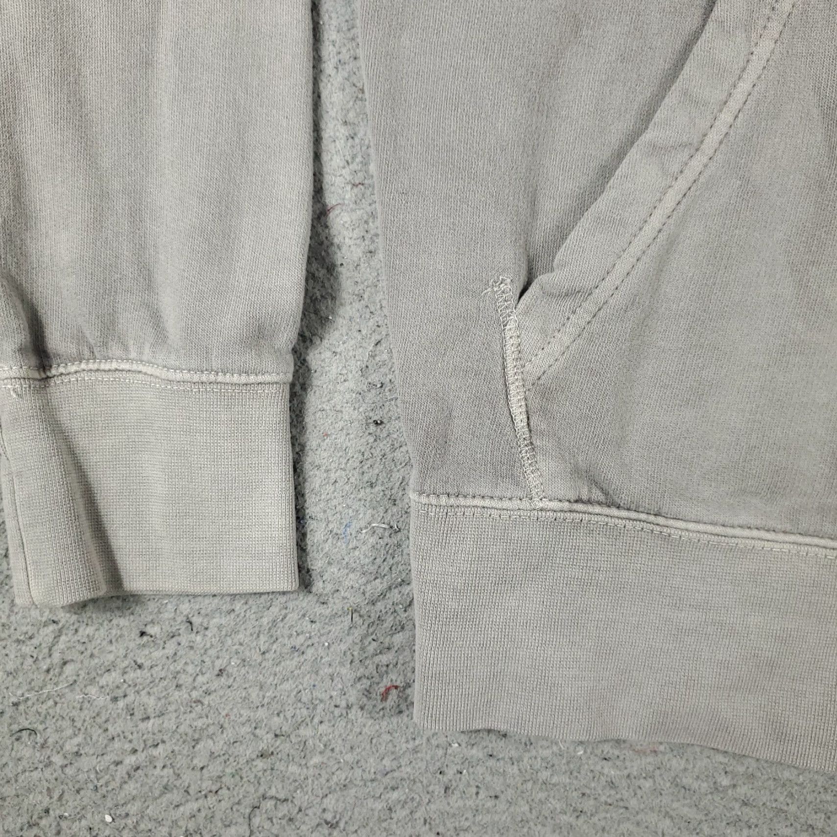 American Eagle Outfitters American Eagle Hoodie Mens Small Gray Pullover Casual Sweatshirt Size US S / EU 44-46 / 1 - 3 Thumbnail