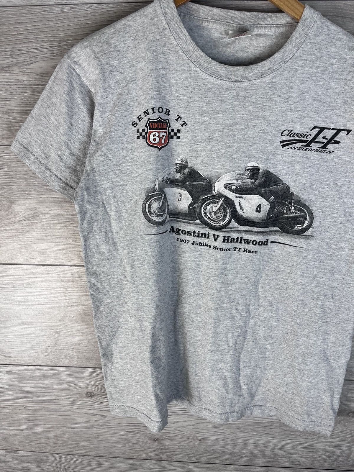 Fruit Of The Loom Vintage men’s t-shirt Moro merch Agostini V Hailwood size m Size US M / EU 48-50 / 2 - 4 Thumbnail