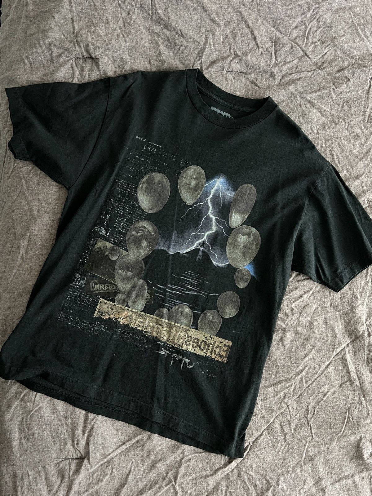 Travis Scott Utopia Circus Maximus Tour Black Shirt Size US L / EU 52-54 / 3 - 1 Thumbnail