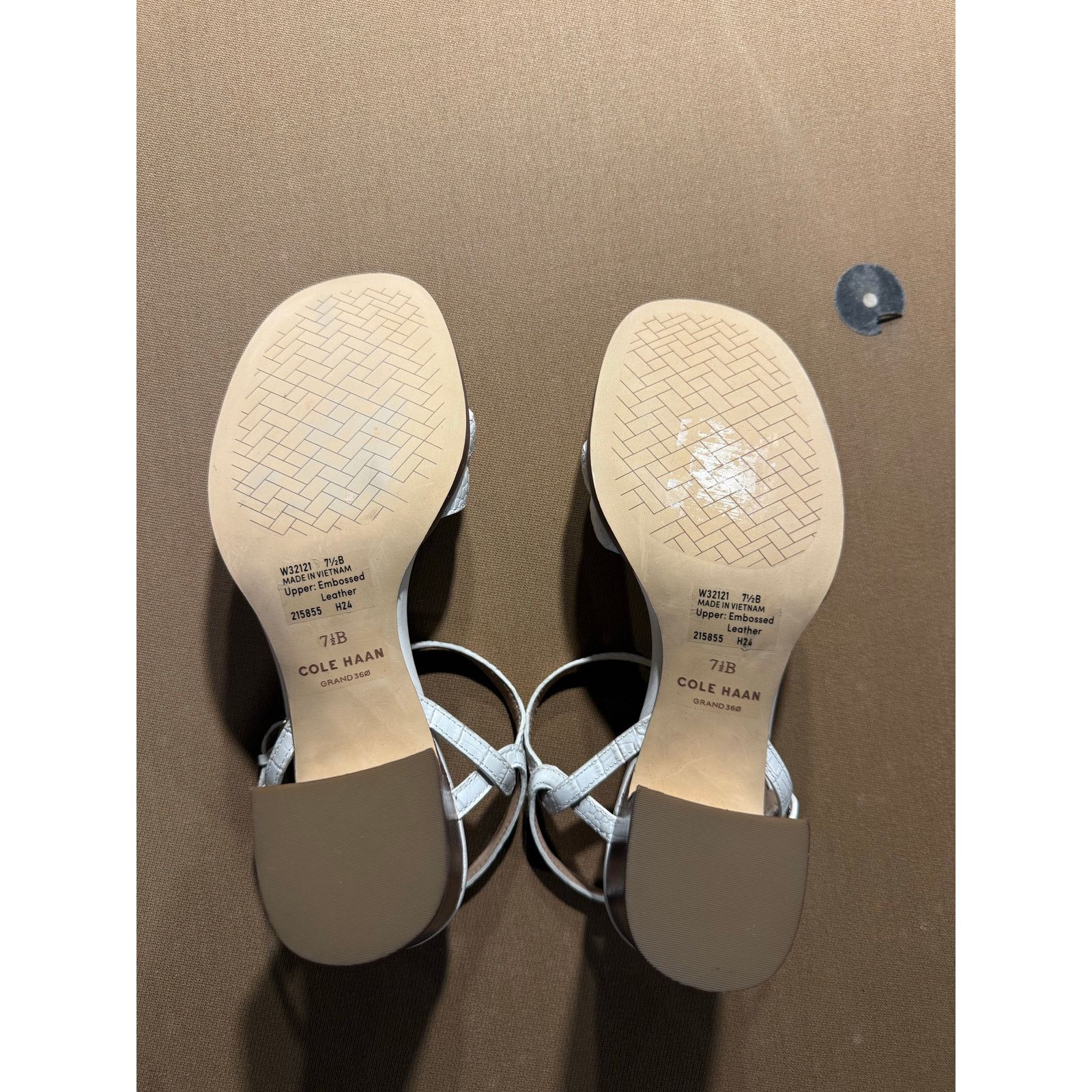 Cole Haan Cole Haan Women’s 7.5 White Leather Braided Heel Sandals Size US 7.5 / IT 37.5 - 3 Thumbnail