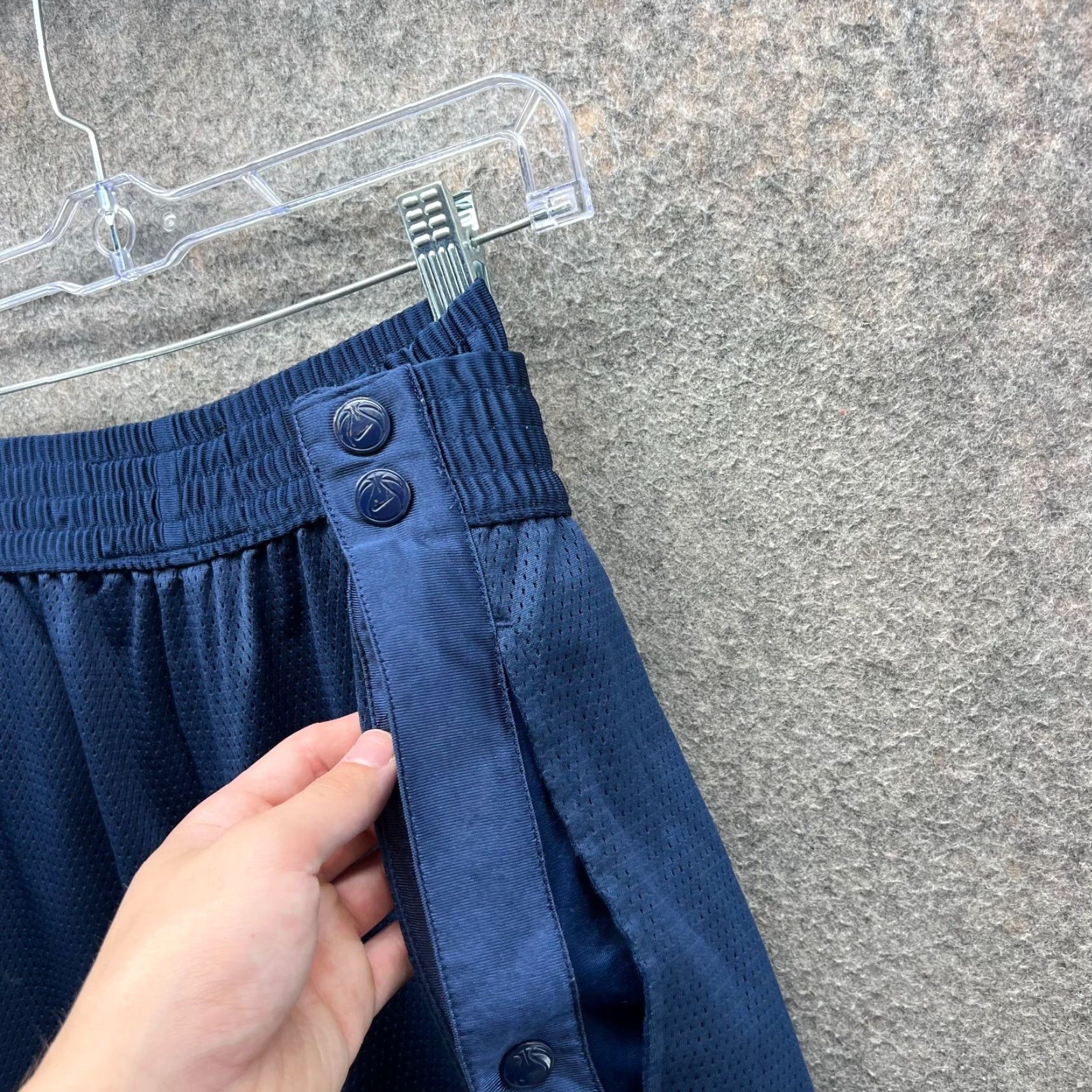 Nike Nike Pants Track Reversible Tearaway XL Blue Mens Retro Basketball Snap Width 39in 31in Inseam 2000s Size US 36 / EU 52 - 3 Thumbnail