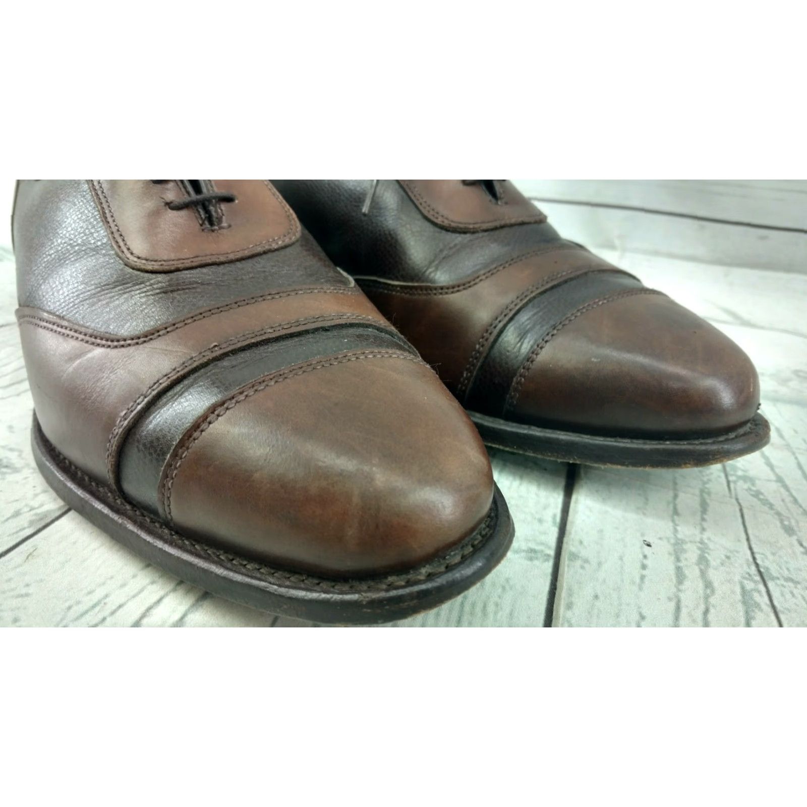 Allen Edmonds Allen Edmonds Oxfords Dress Brown Cap Toe Two Tone Leather Size 9.5 Mens Shoes Size ONE SIZE - 2 Thumbnail
